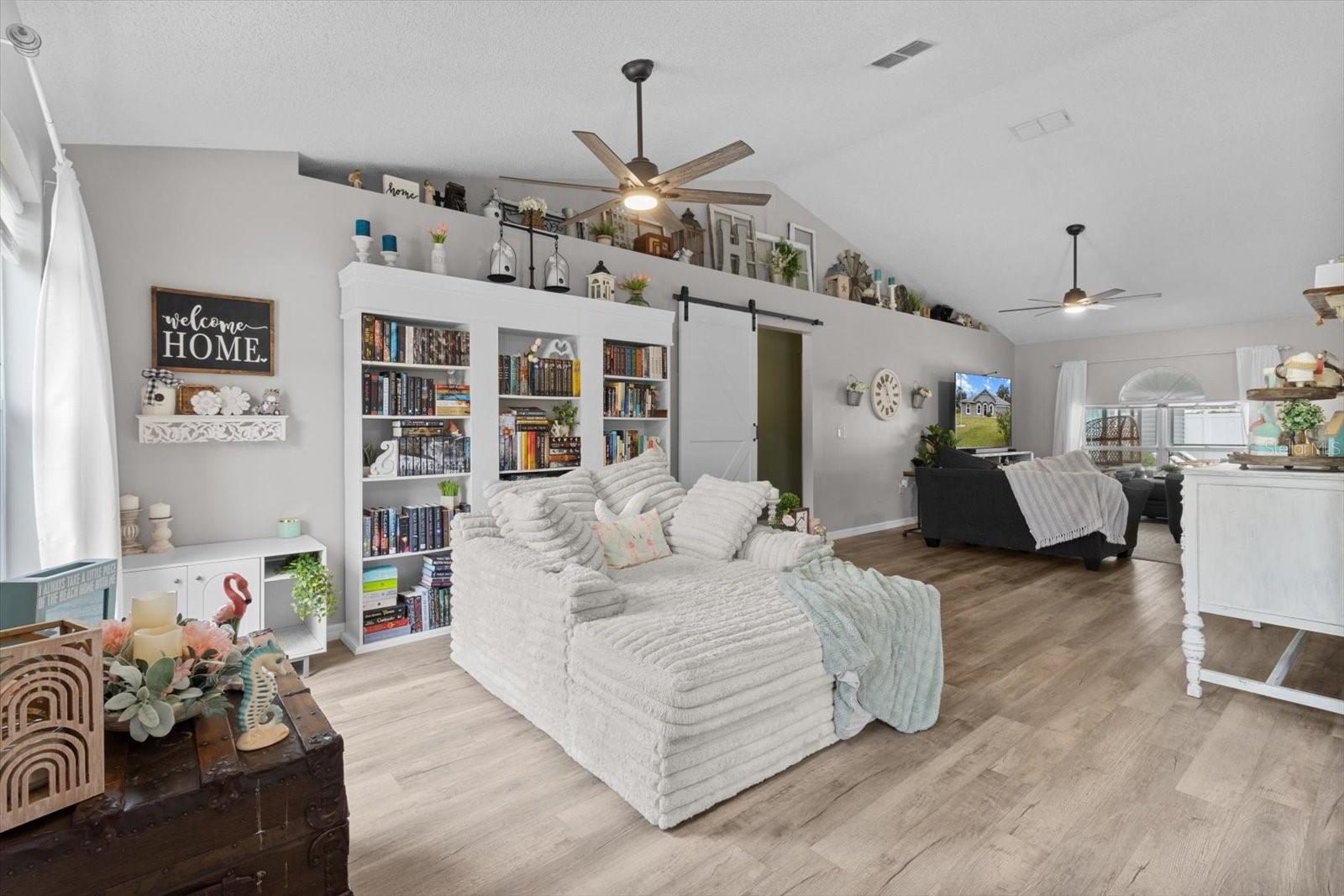 Image 11 of 45 For 8263 Triana Drive
