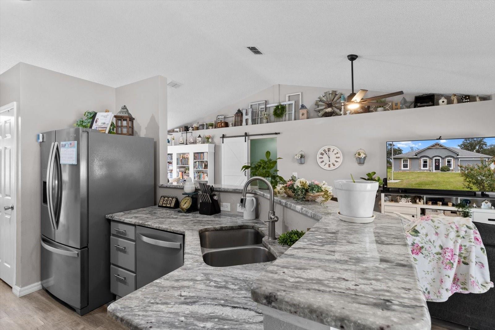 Image 17 of 45 For 8263 Triana Drive