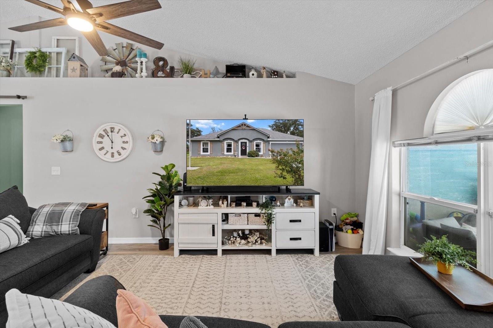 Image 18 of 45 For 8263 Triana Drive