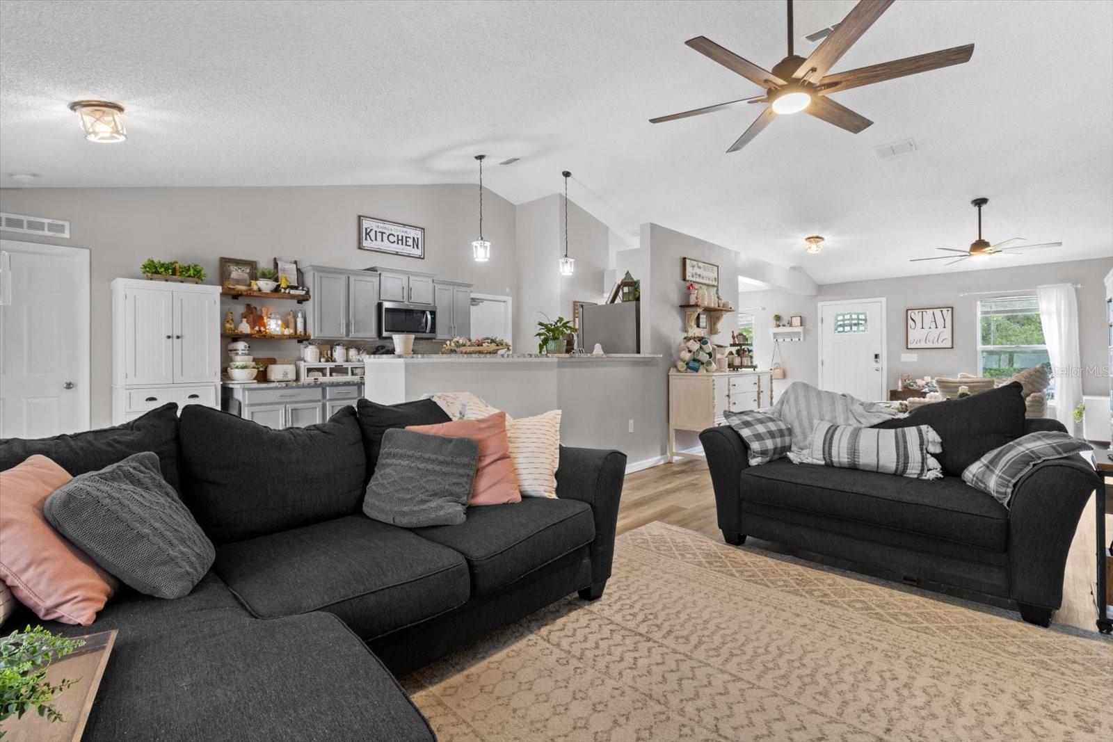 Image 4 of 45 For 8263 Triana Drive