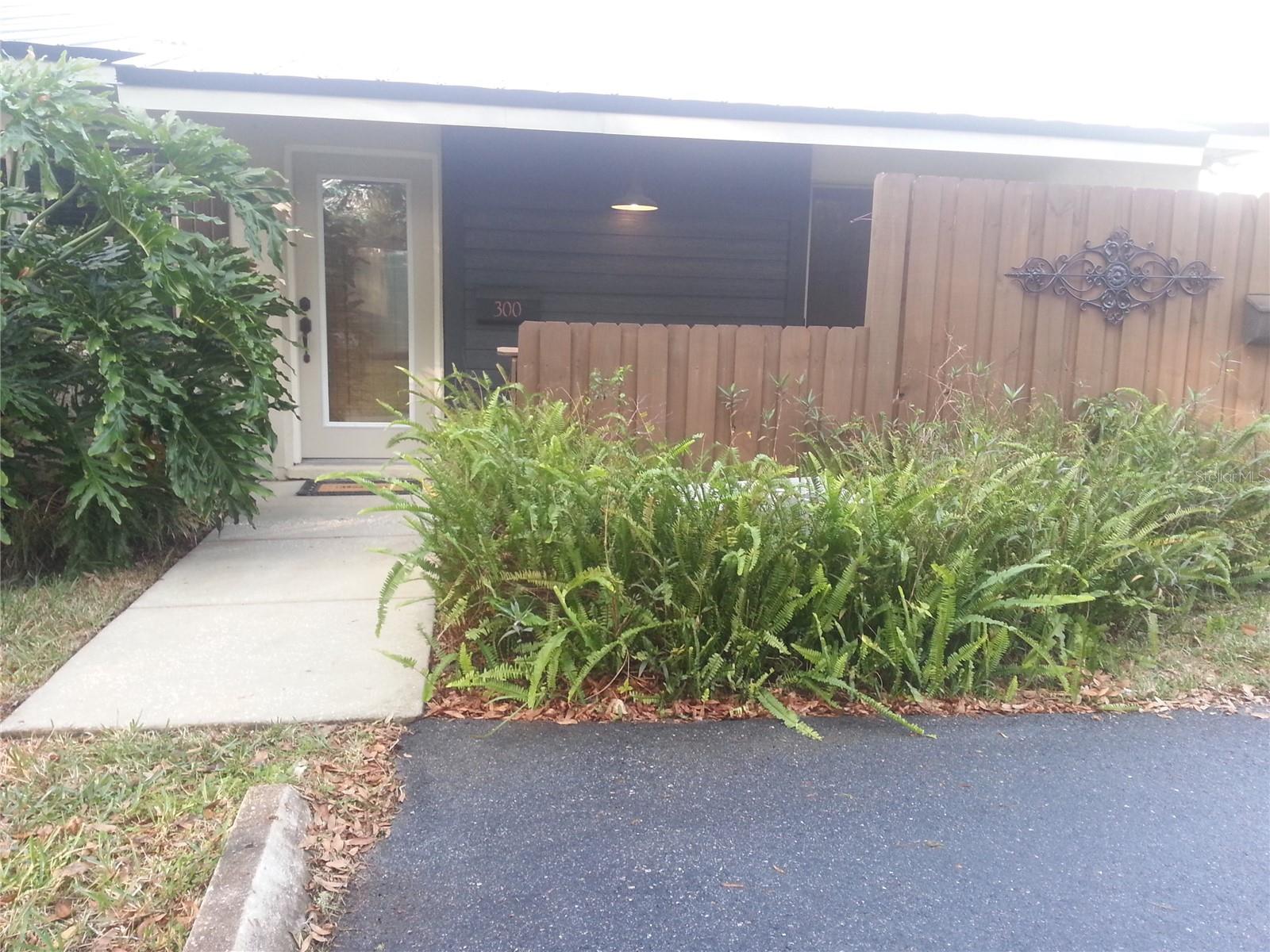 Image 33 of 33 For 917 3rd Street 300