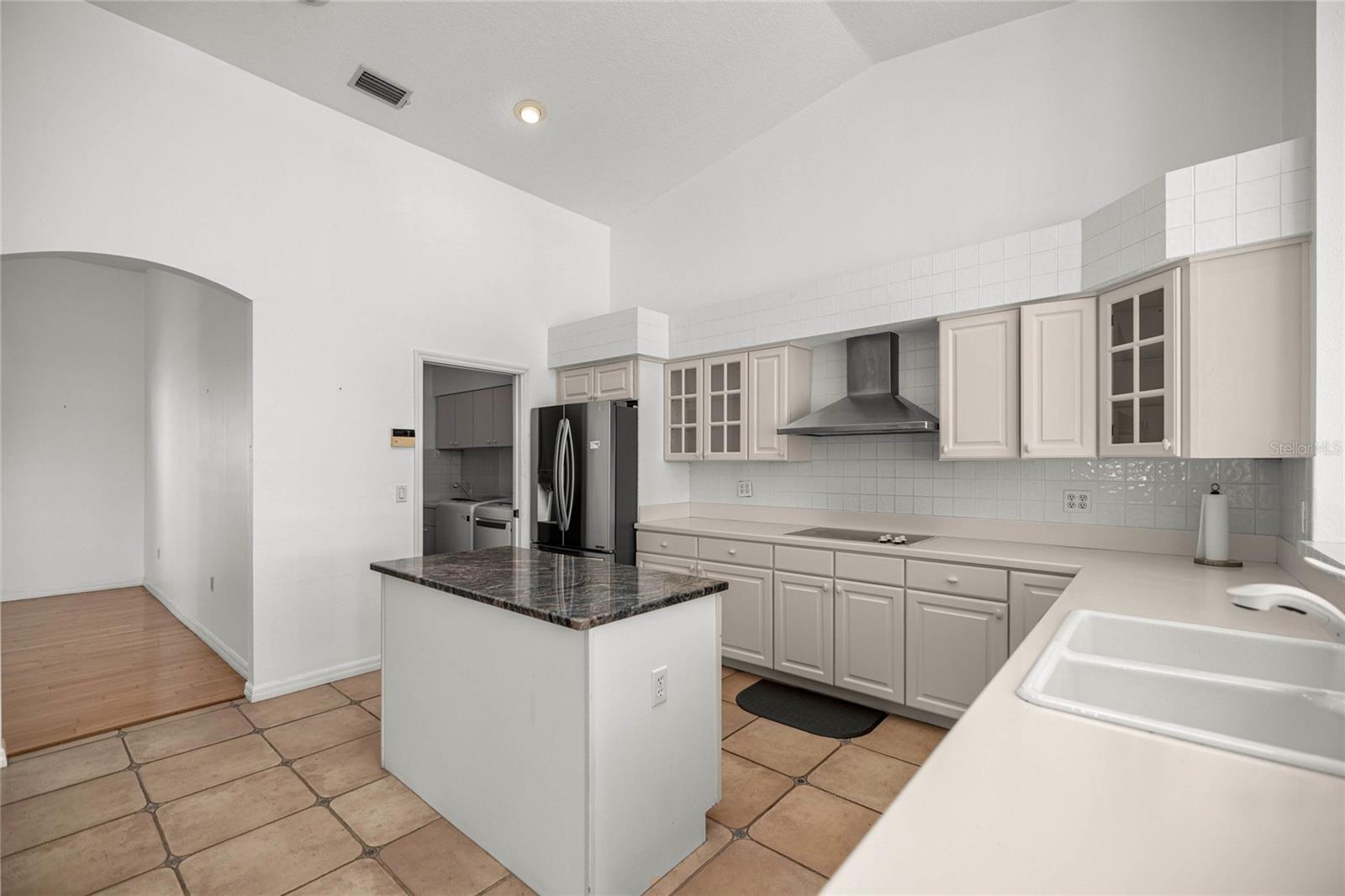 Image 32 of 98 For 482 Fenway Drive
