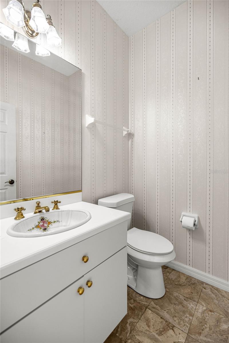 Image 47 of 98 For 482 Fenway Drive