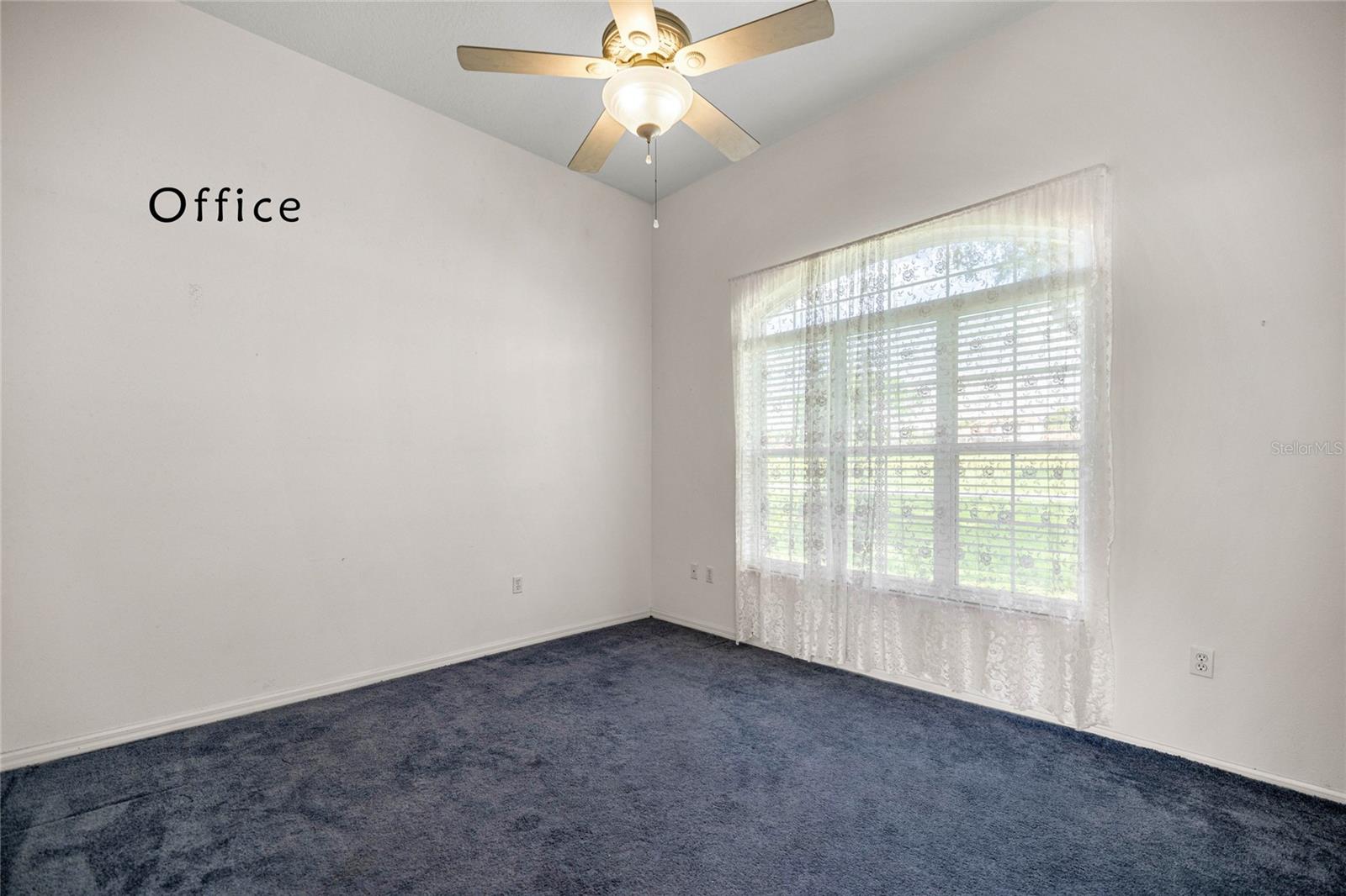 Image 48 of 98 For 482 Fenway Drive