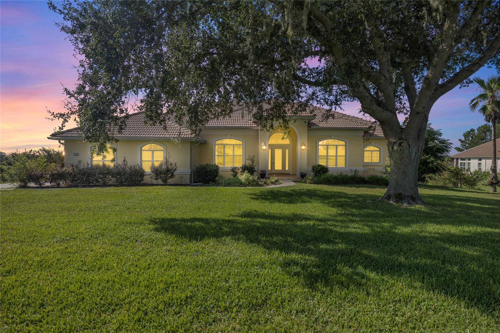 Image 6 of 98 For 482 Fenway Drive