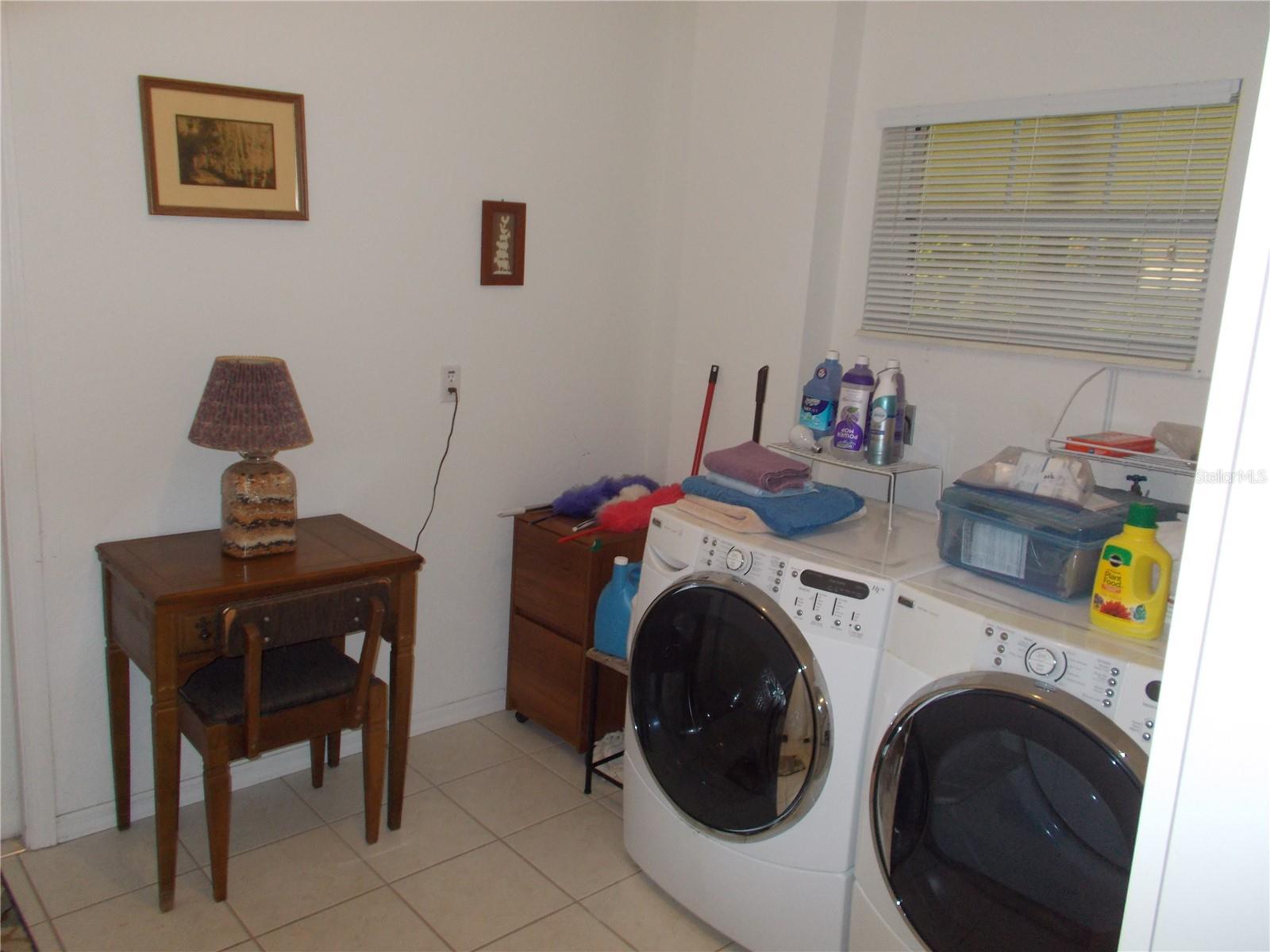 Image 7 of 18 For 8319 108th Loop