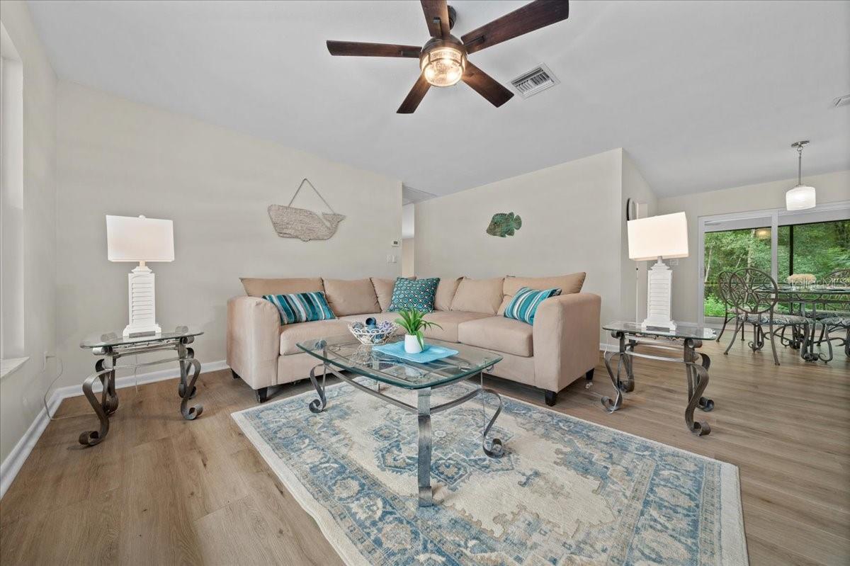 Image 17 of 48 For 20240 95th Street