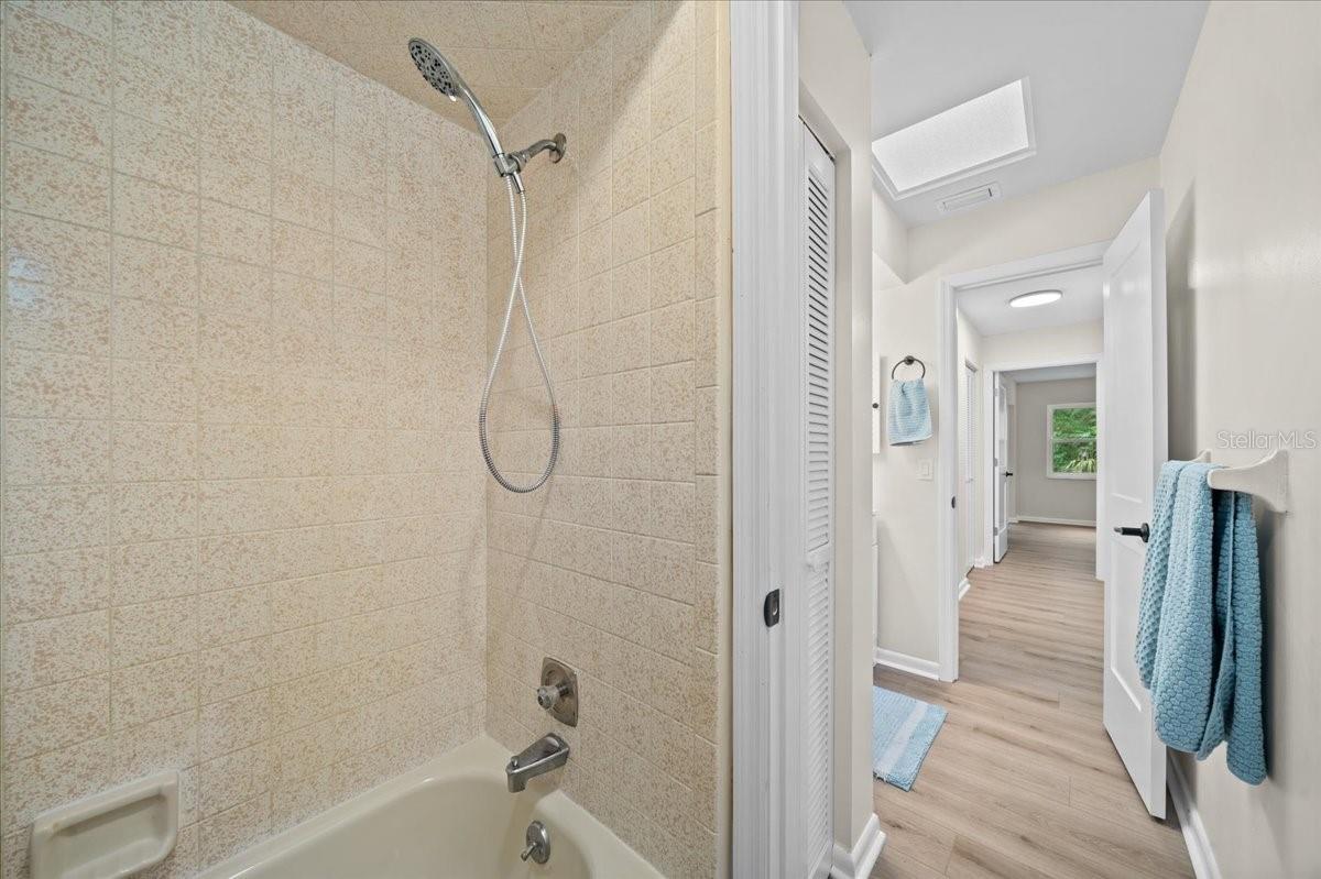 Image 25 of 48 For 20240 95th Street
