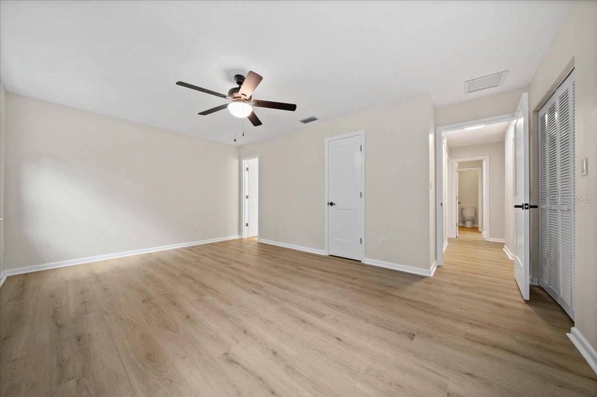 Image 31 of 48 For 20240 95th Street