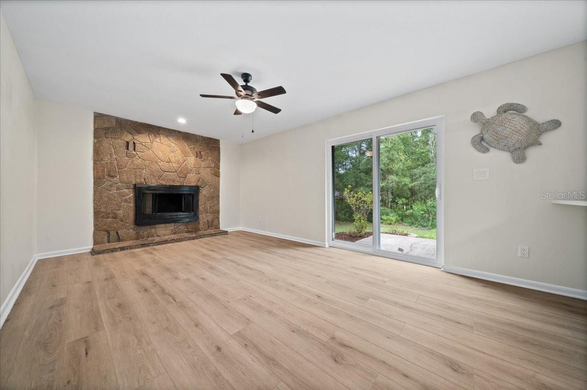 Image 39 of 48 For 20240 95th Street
