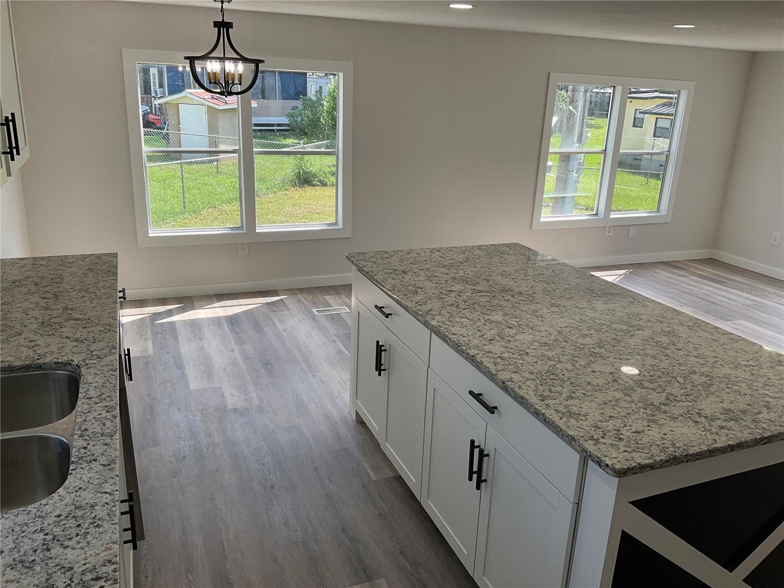 Image 11 of 33 For 3377 94th Street