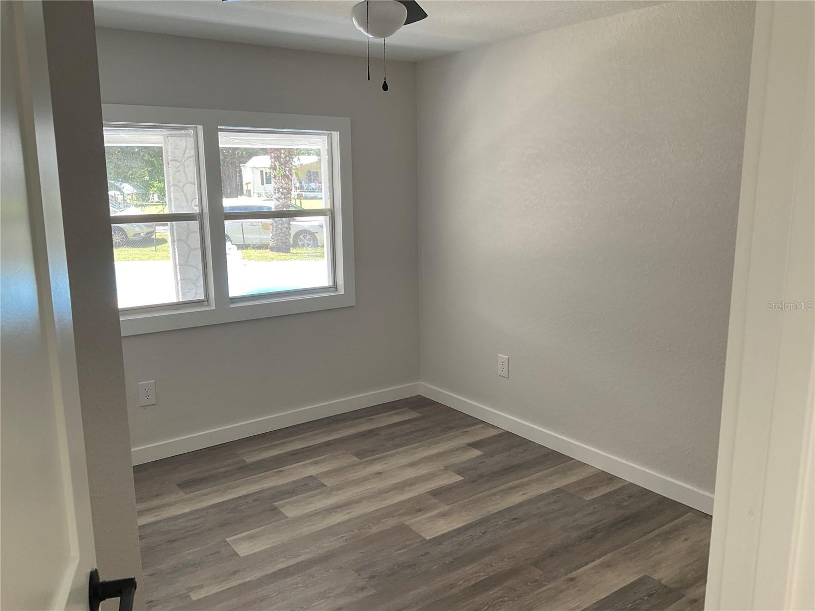 Image 15 of 33 For 3377 94th Street