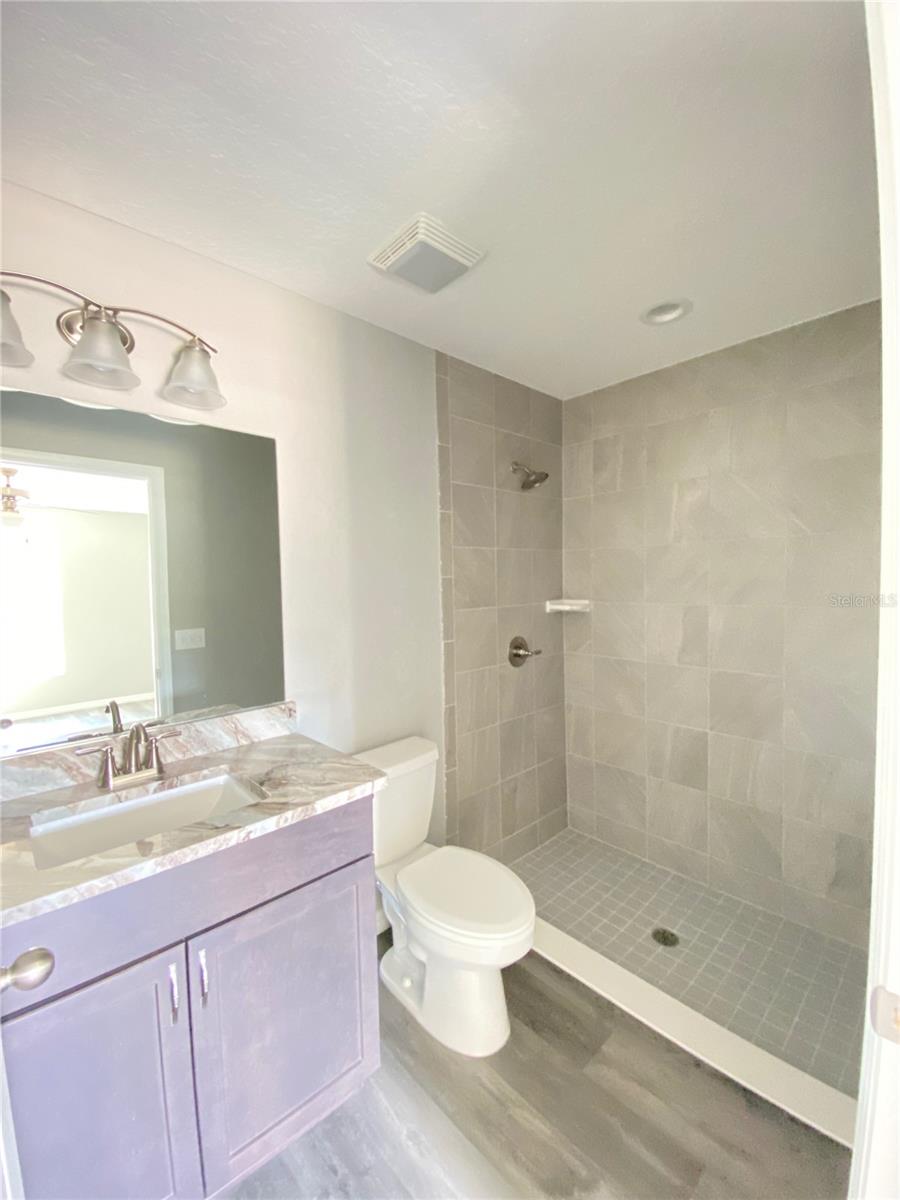 Image 15 of 19 For 13782 42nd Avenue
