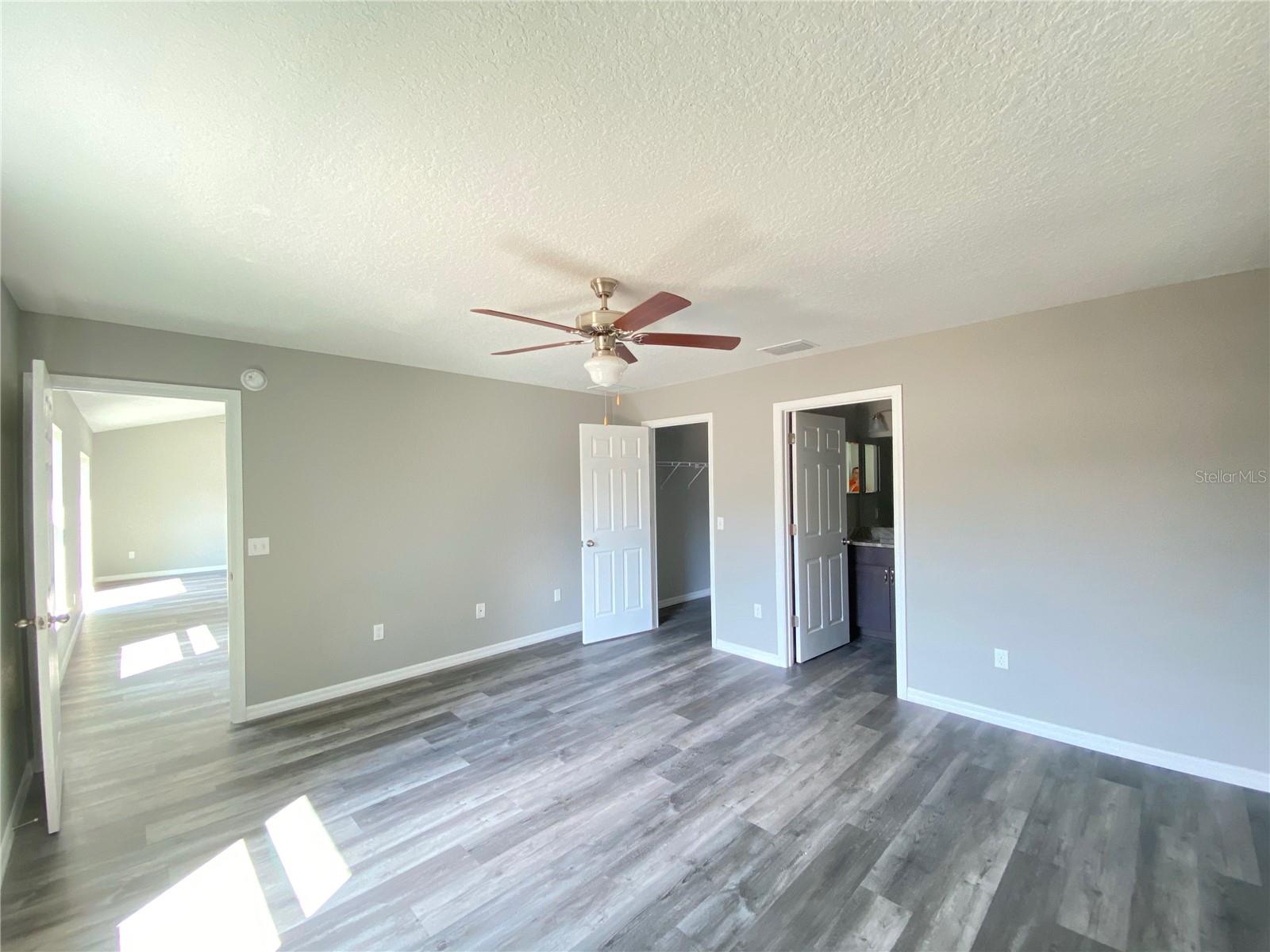 Image 16 of 19 For 13782 42nd Avenue