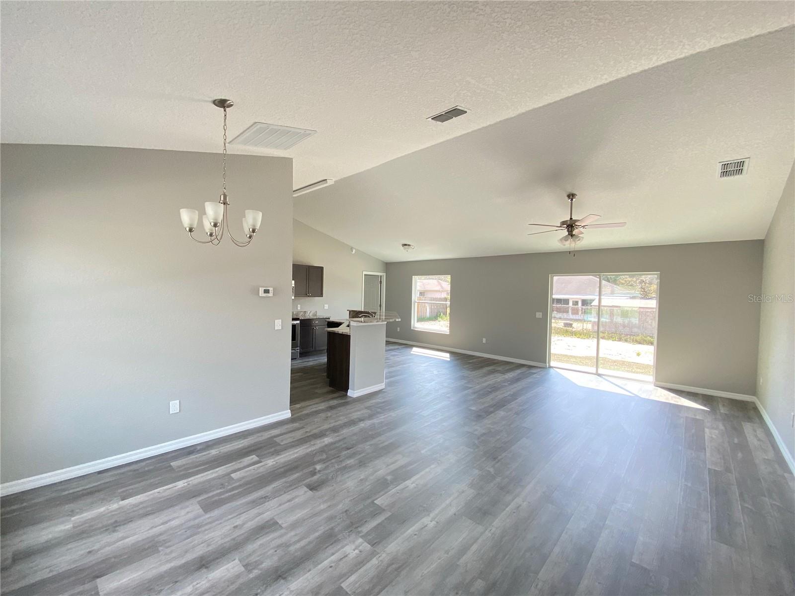 Image 3 of 19 For 13782 42nd Avenue