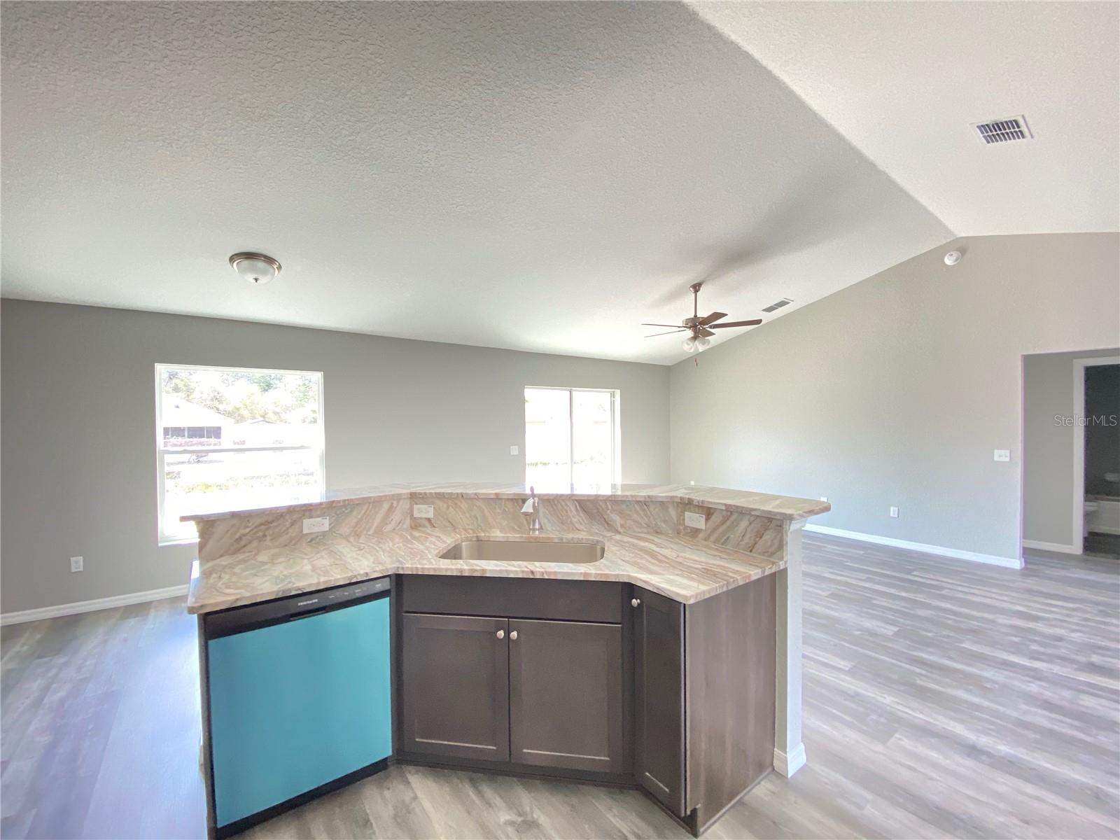 Image 6 of 19 For 13782 42nd Avenue