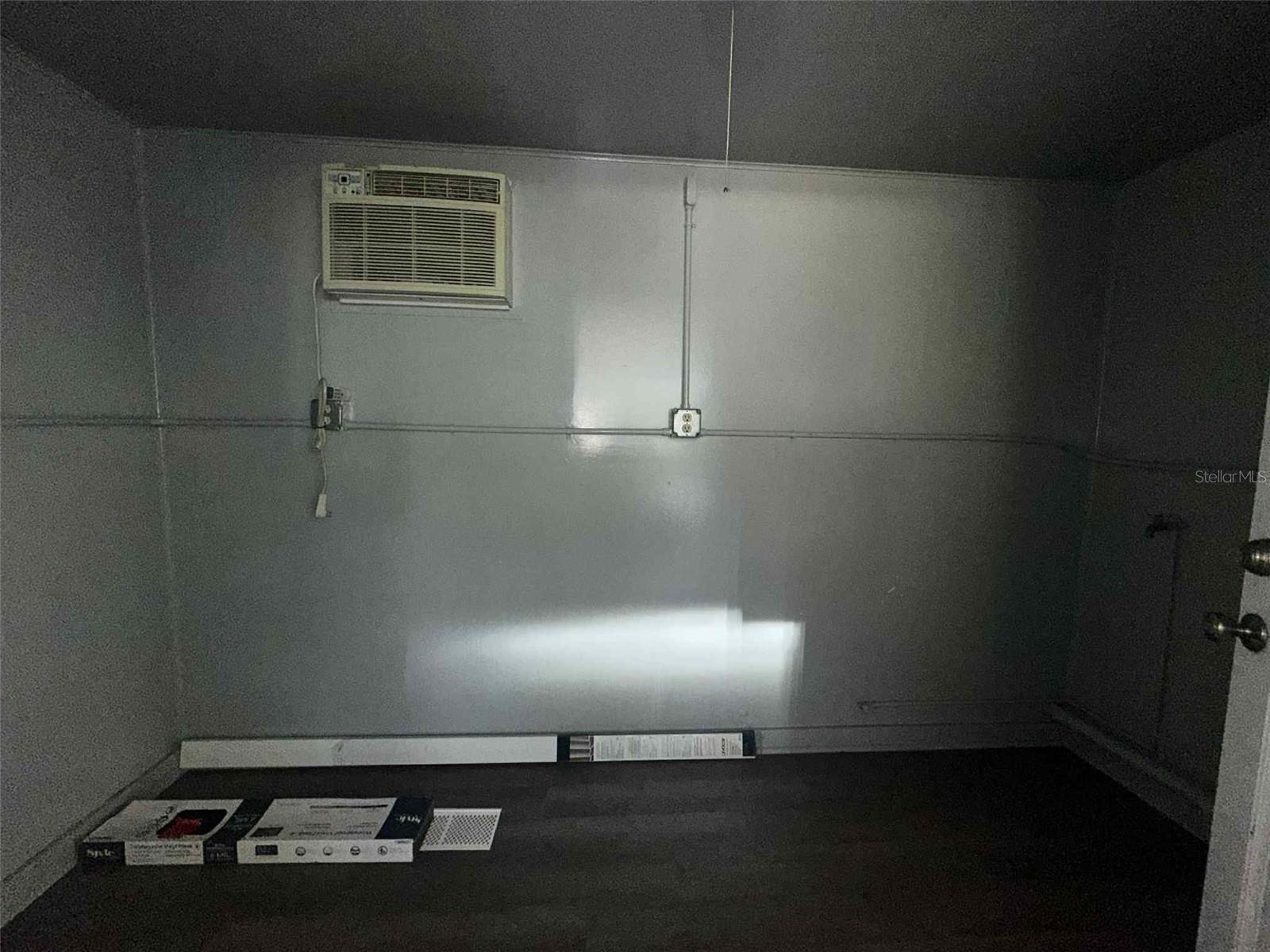 Image 6 of 29 For 2830 7th Street
