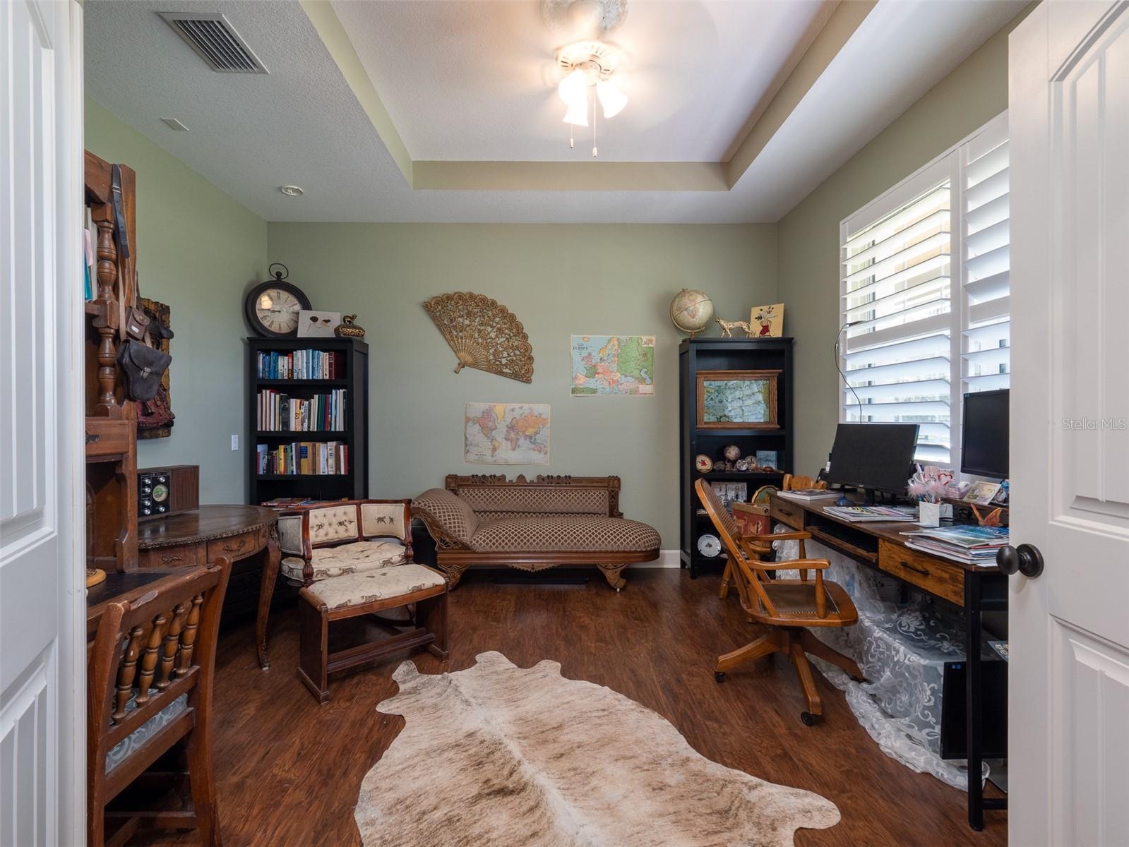 Image 13 of 37 For 13211 115th Street