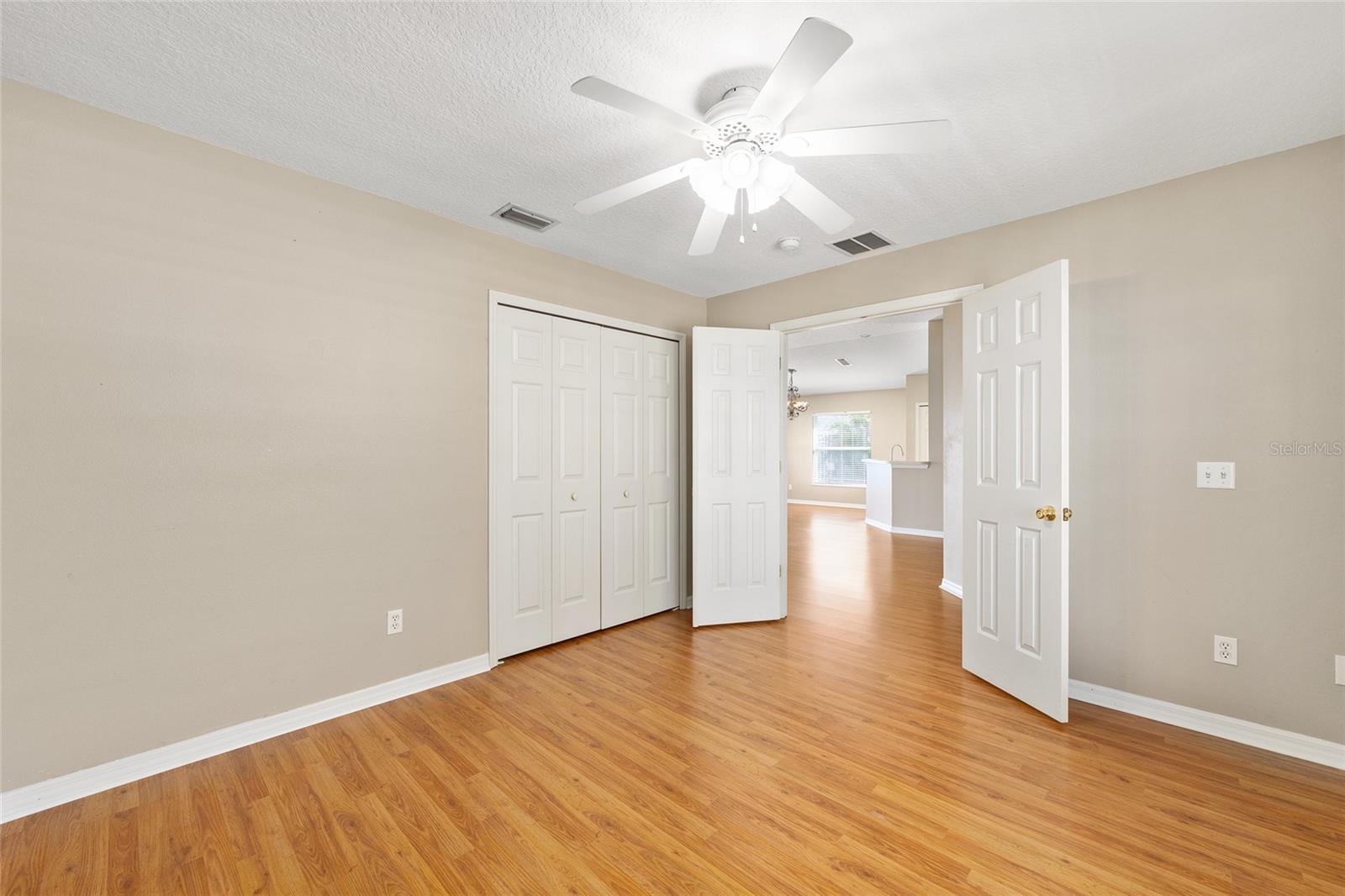 Image 11 of 44 For 10323 Patrick Drive
