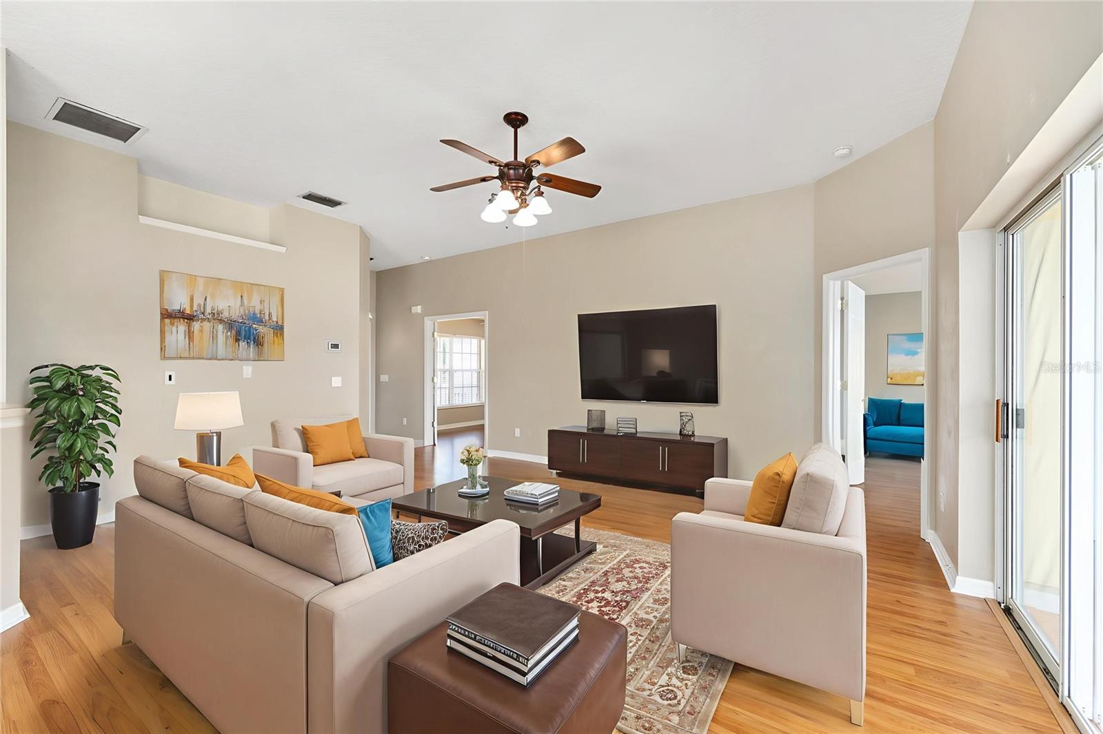 Image 16 of 44 For 10323 Patrick Drive