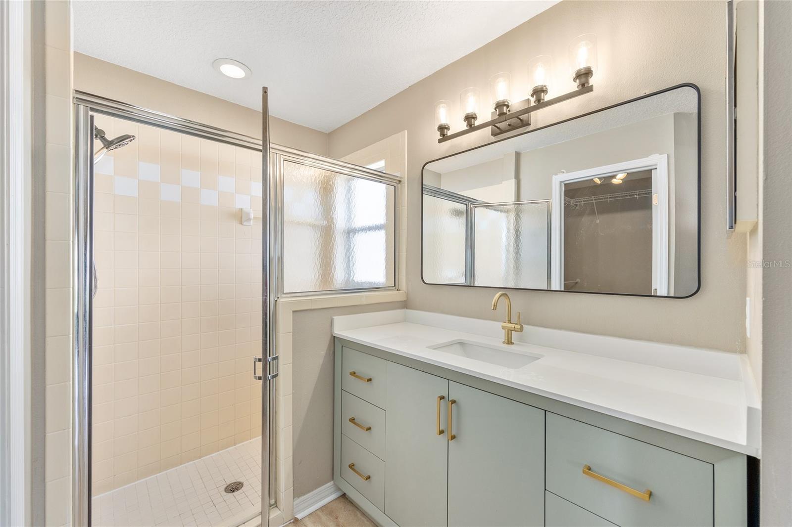 Image 33 of 44 For 10323 Patrick Drive