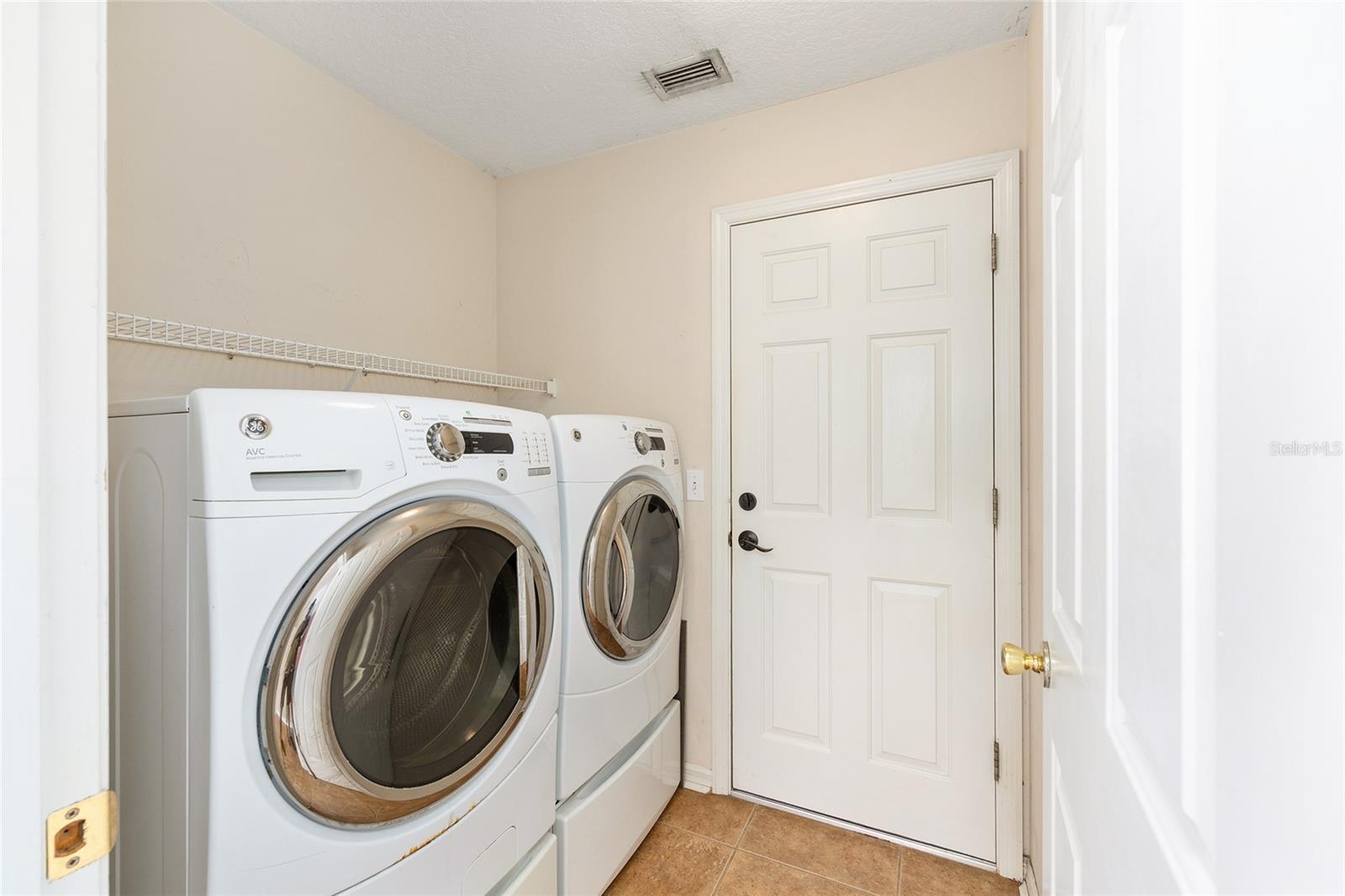 Image 38 of 44 For 10323 Patrick Drive
