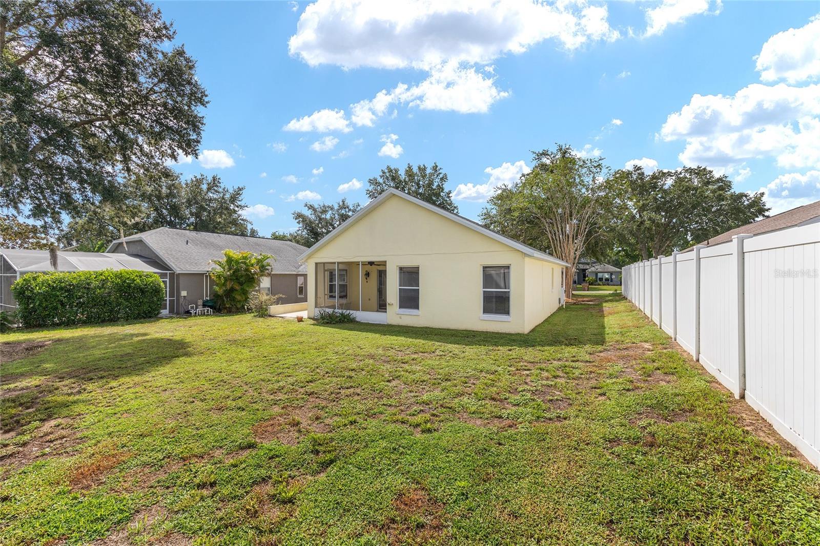 Image 40 of 44 For 10323 Patrick Drive