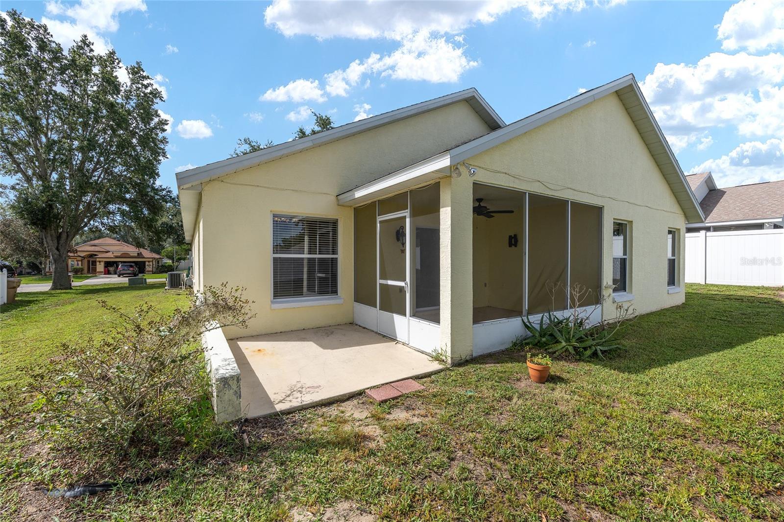 Image 41 of 44 For 10323 Patrick Drive