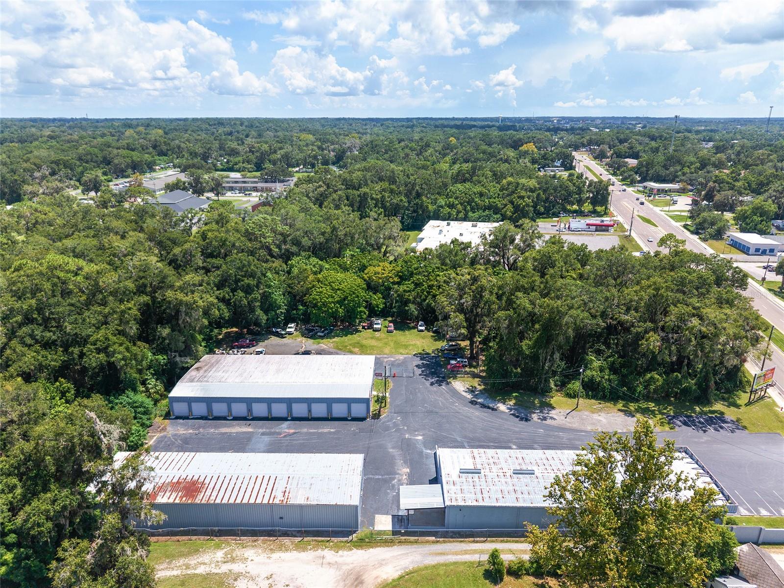 Image 17 of 78 For 3007 Jacksonville Road