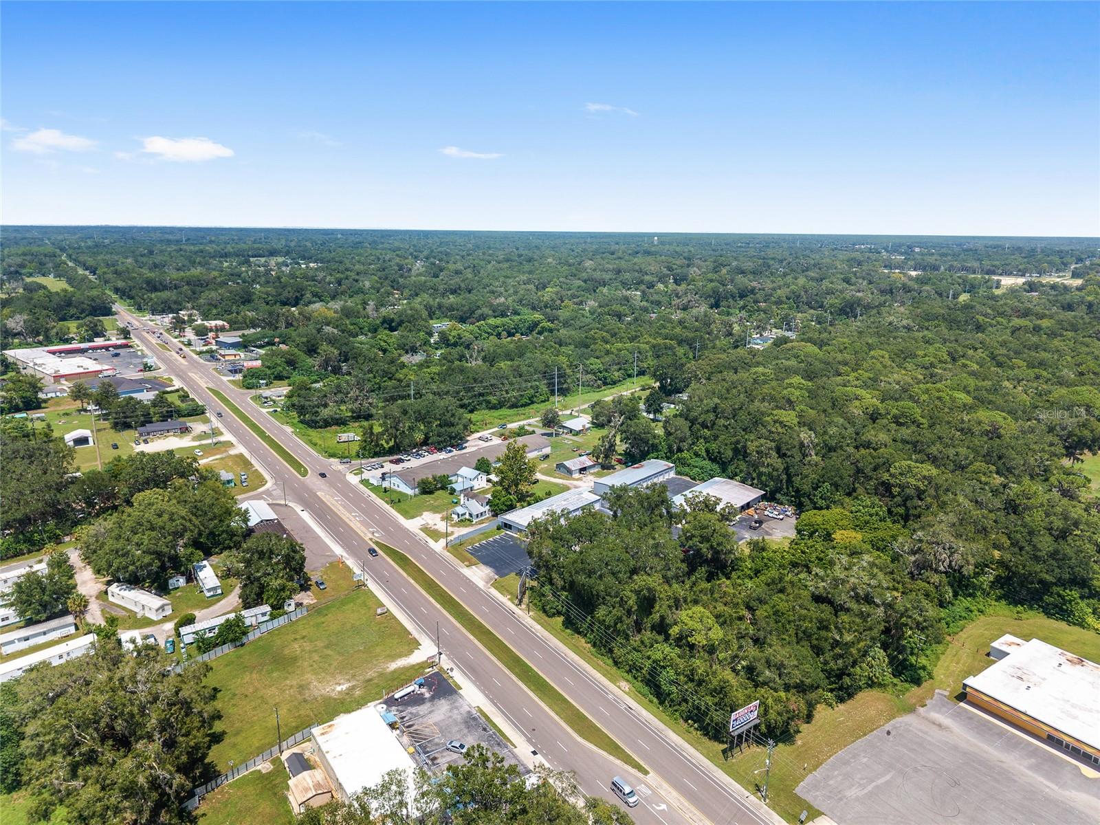 Image 2 of 78 For 3007 Jacksonville Road