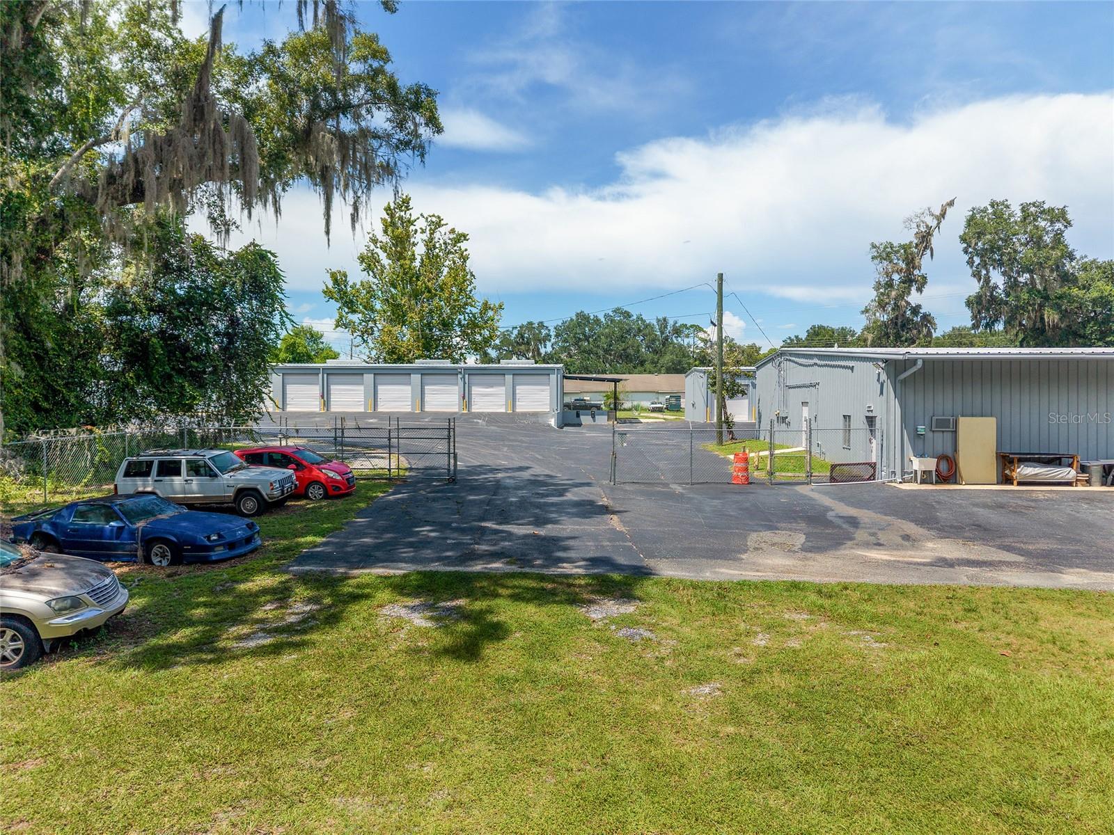 Image 37 of 78 For 3007 Jacksonville Road