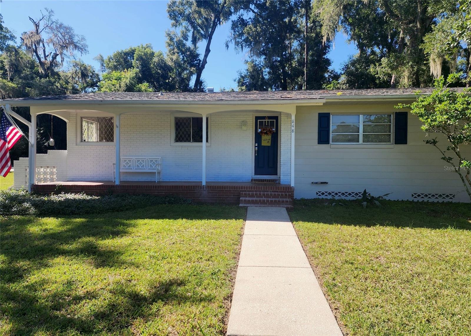 Image 2 of 24 For 848 Se 23rd Street