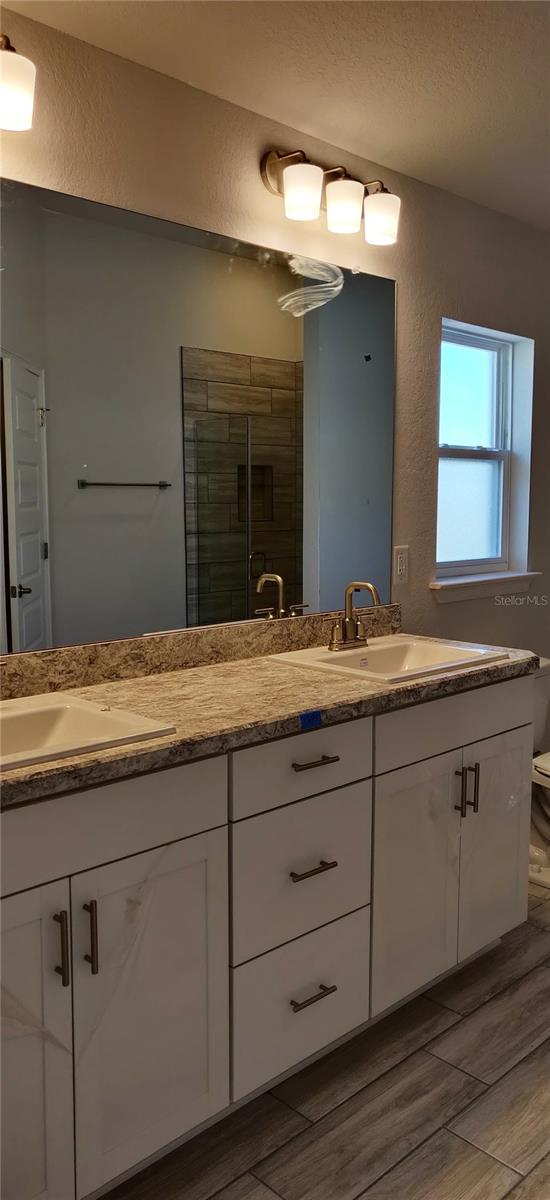 Image 8 of 23 For 13175 Gulf Bay Lane