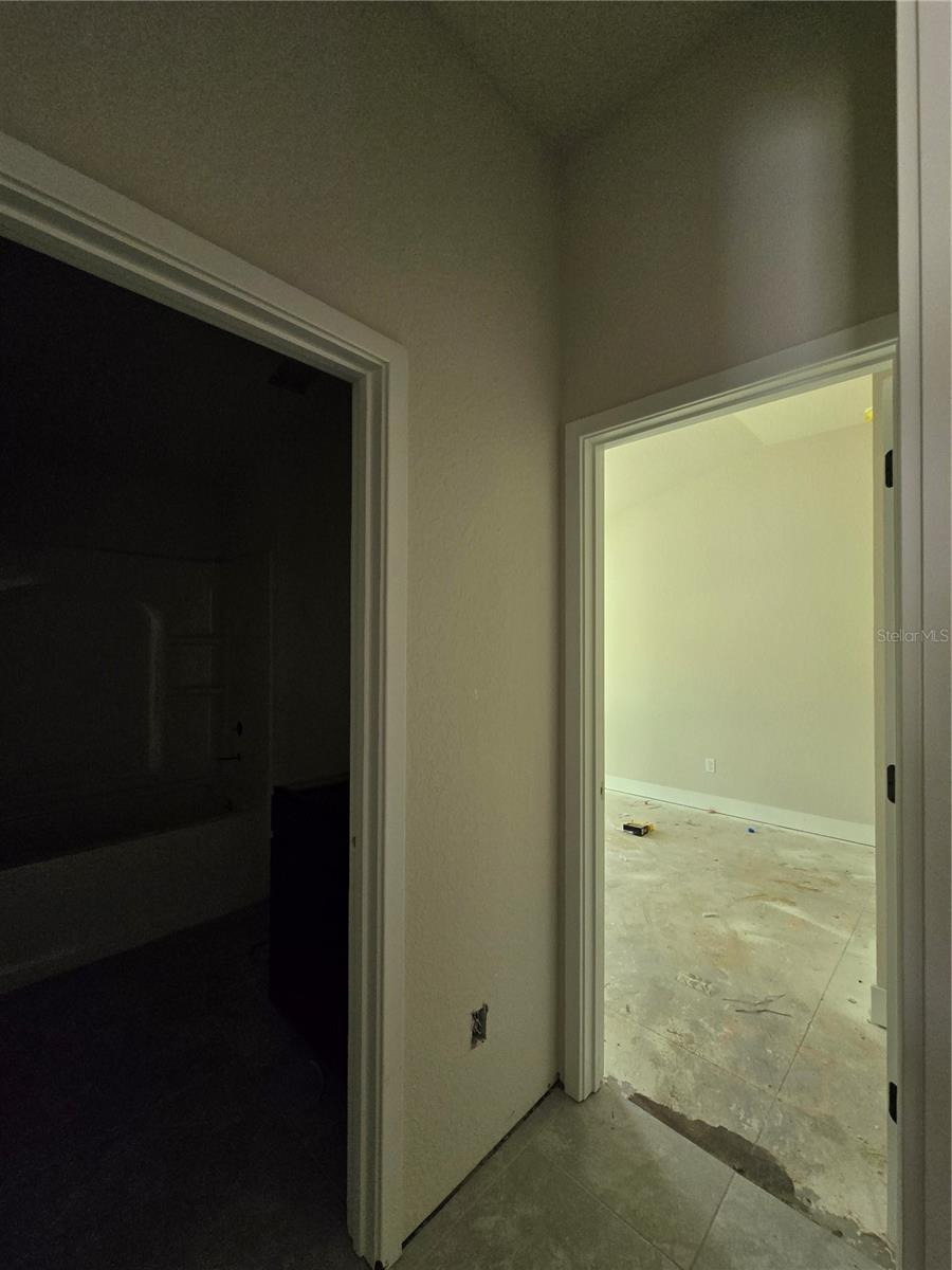 Image 25 of 38 For 2617 Clearwood Street