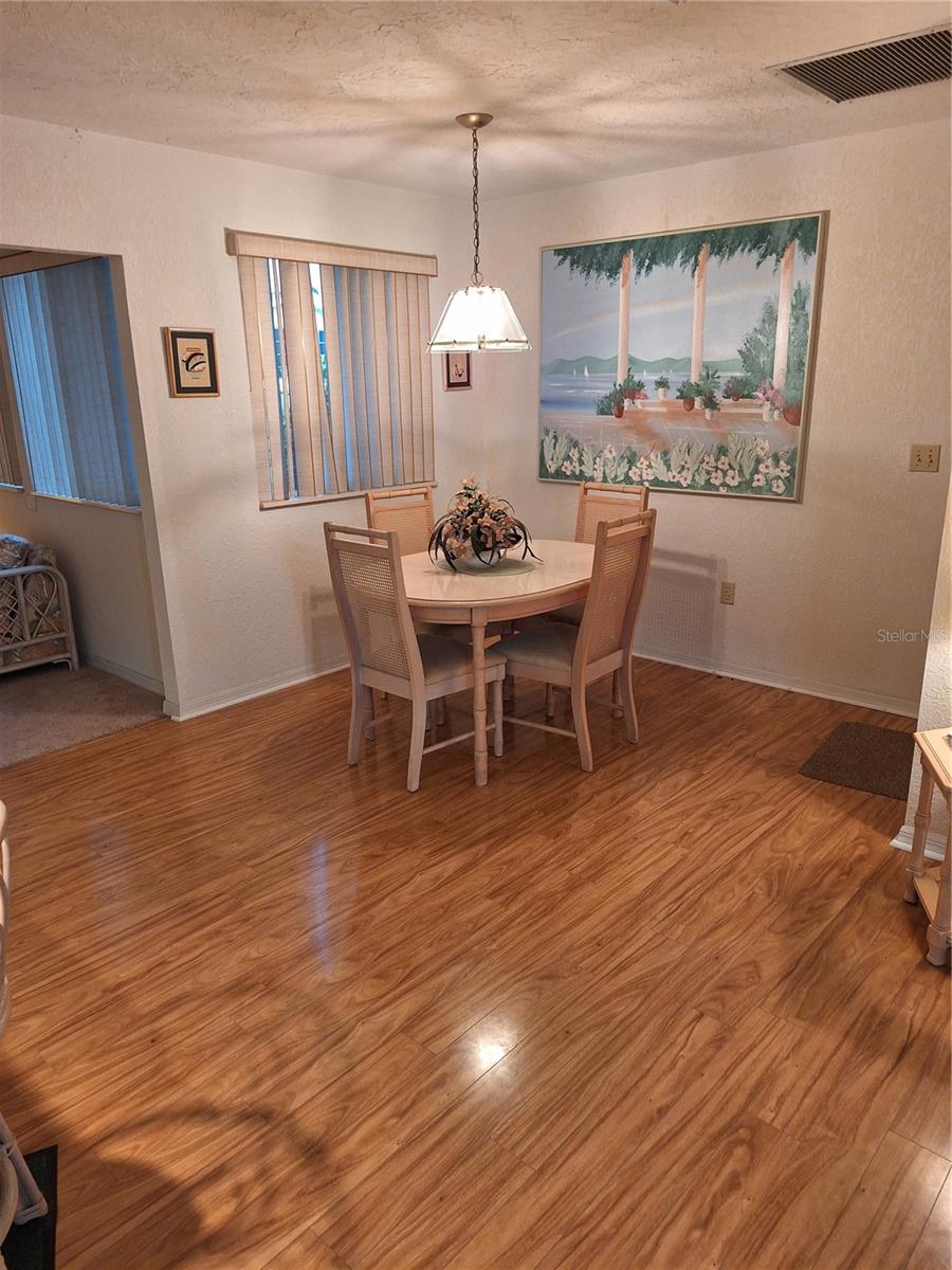 Image 3 of 14 For 11525 85th Court