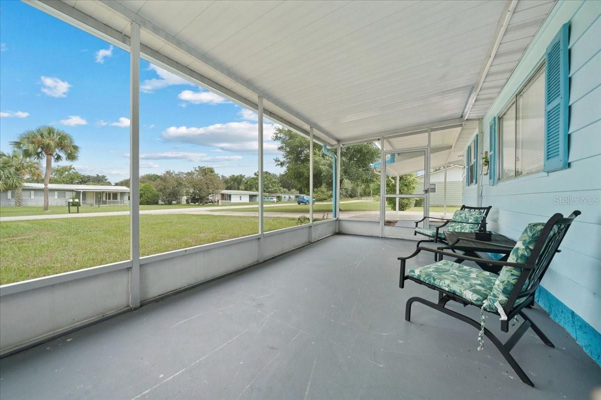 Image 68 of 80 For 15210 103rd Terrace