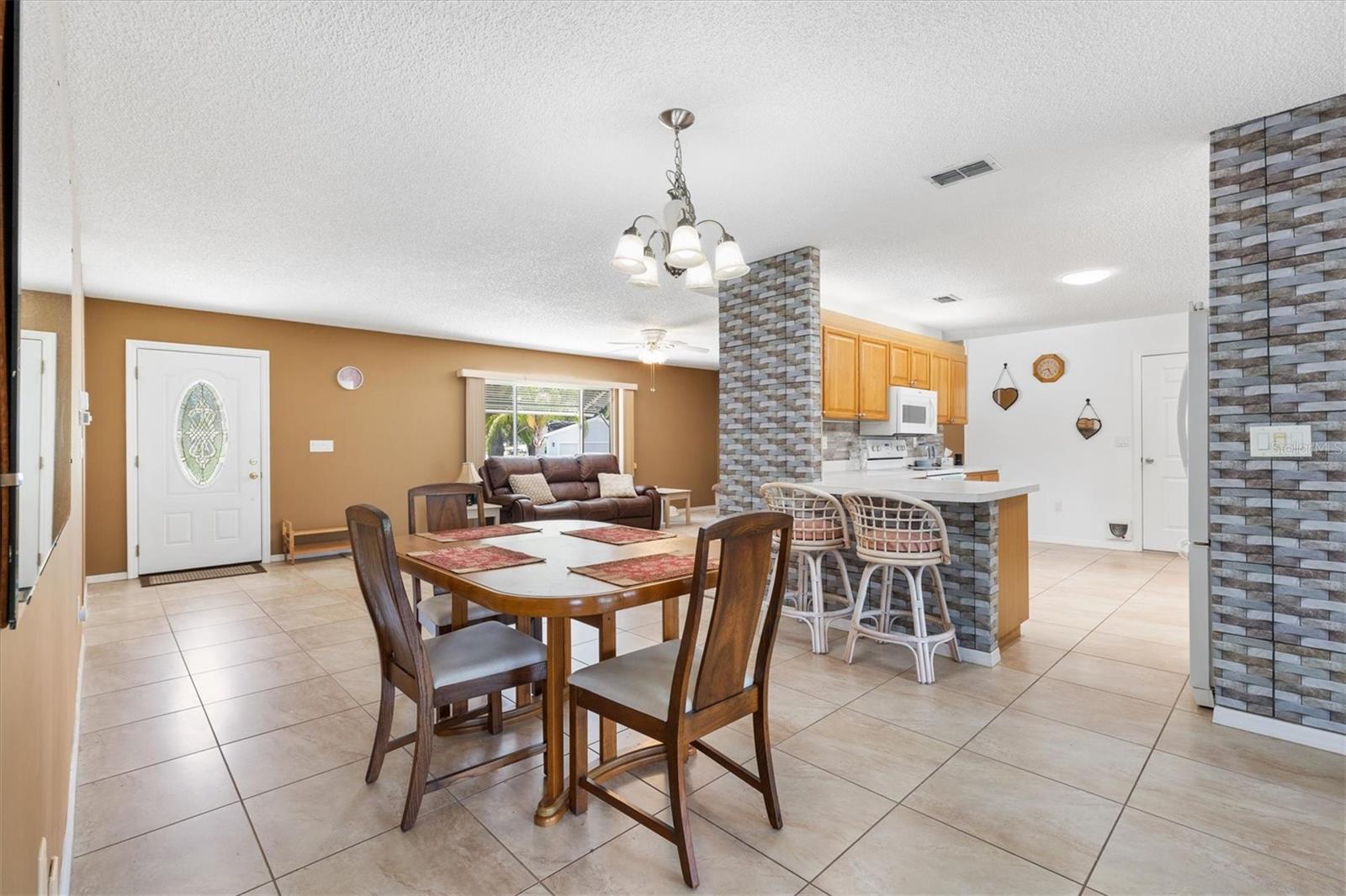 Image 11 of 43 For 9667 173rd Lane