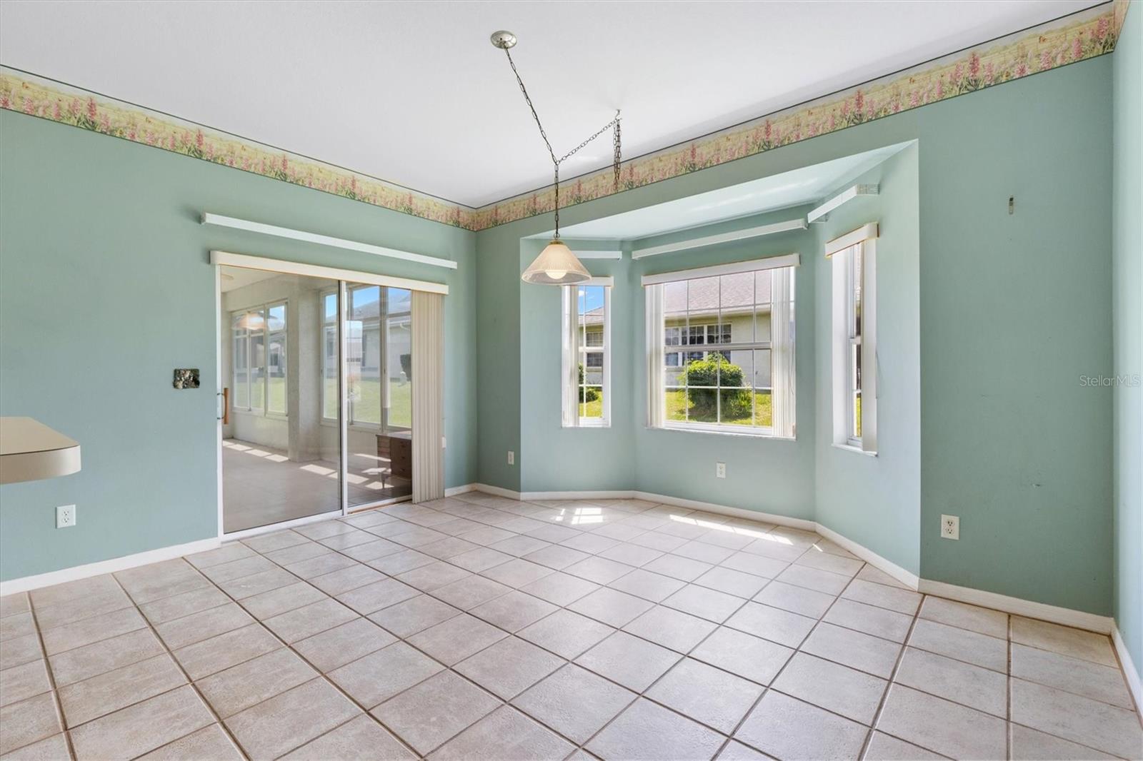 Image 11 of 61 For 17409 111th Circle