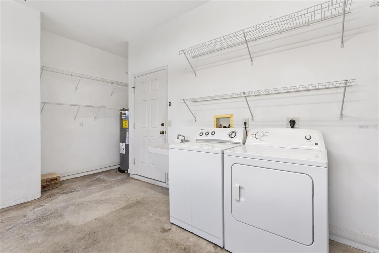 Image 26 of 61 For 17409 111th Circle