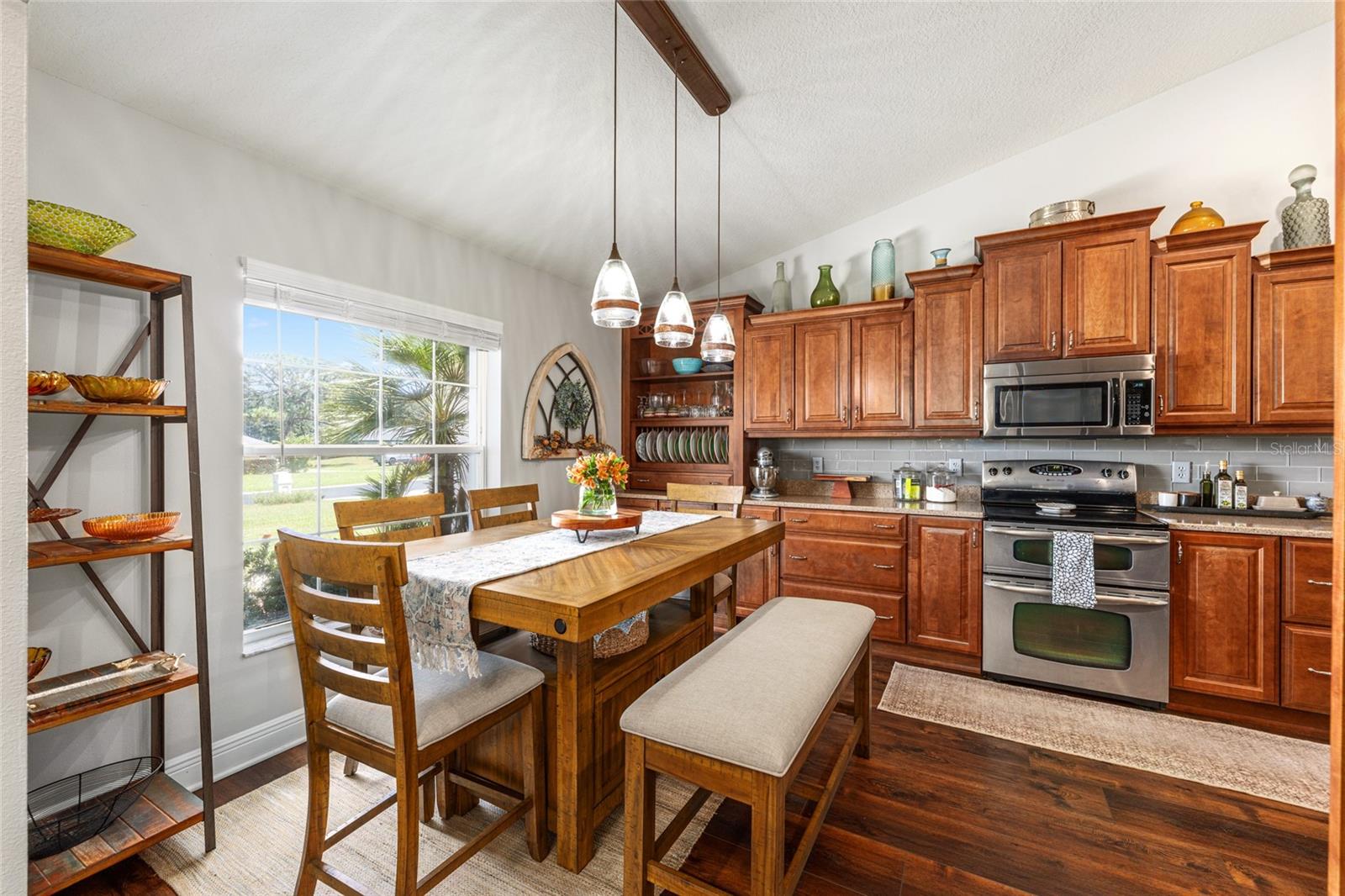 Image 13 of 43 For 5634 61st Avenue Road