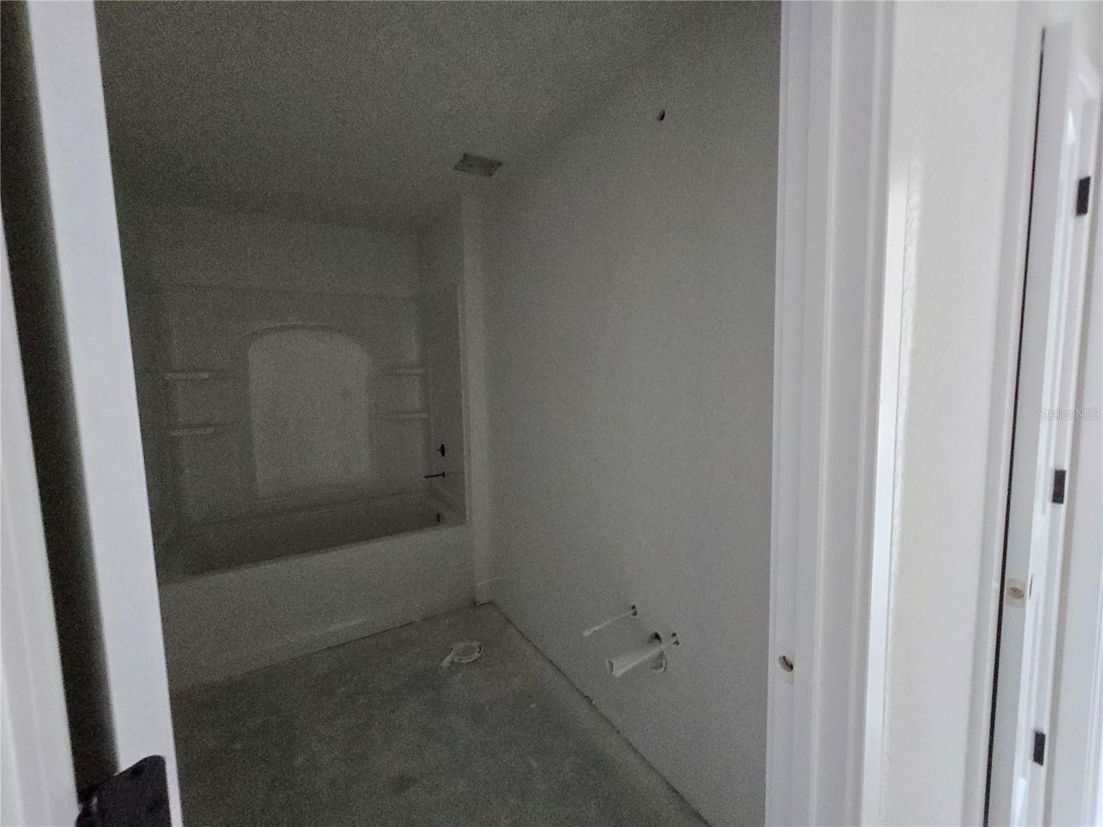 Listing photo id 22 for 2601 Clearwood Street