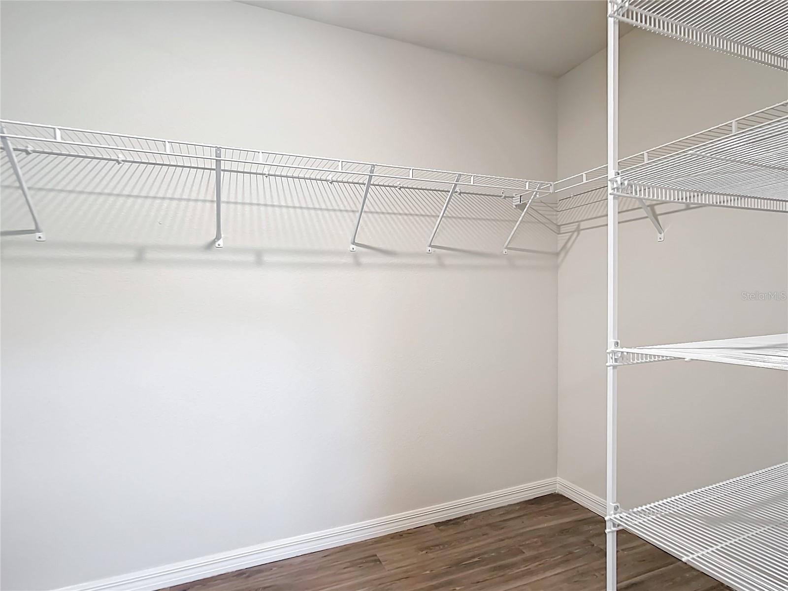 Image 20 of 22 For 1193 Victoria Avenue