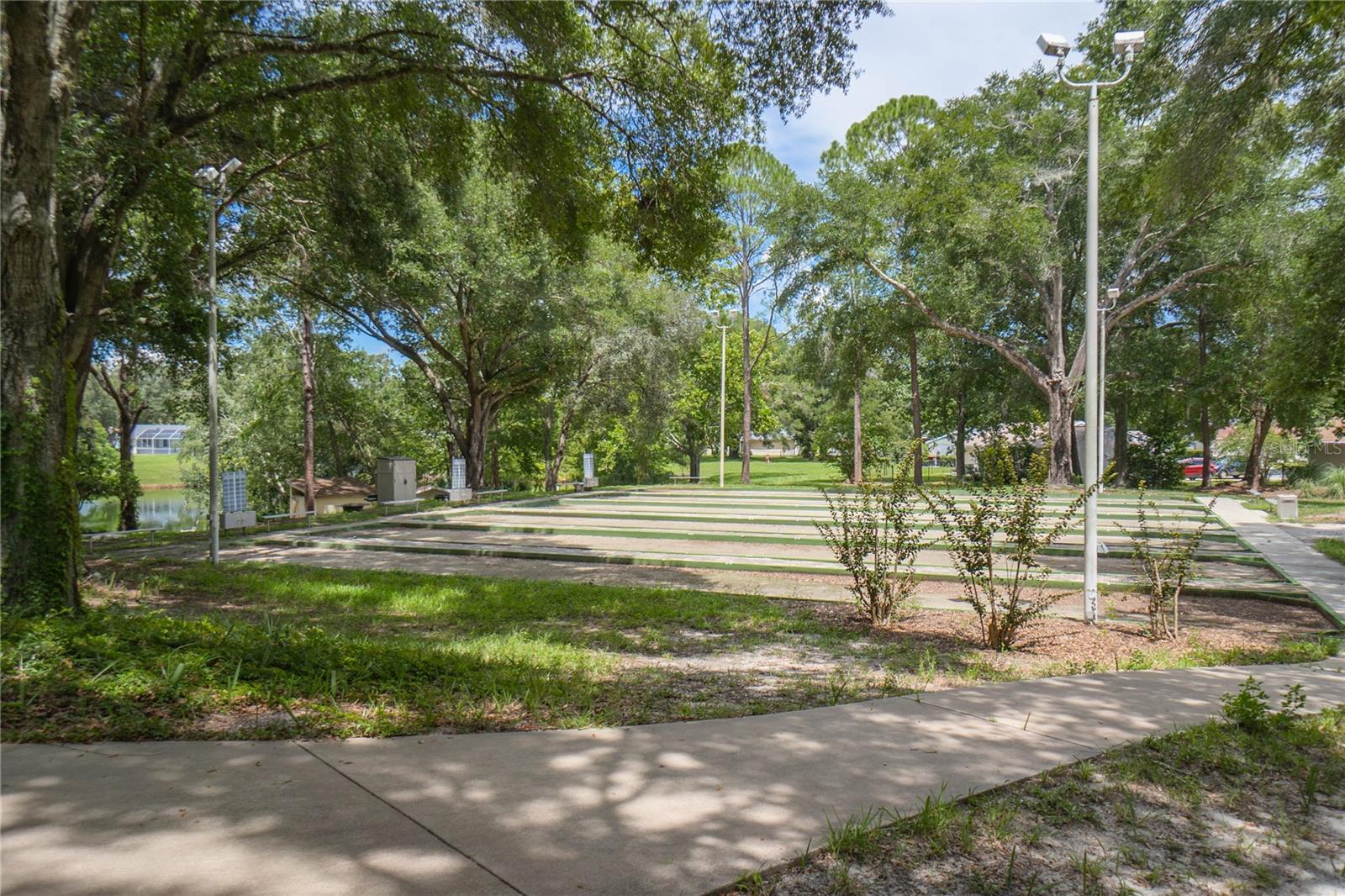 Image 36 of 57 For 11473 82nd Court Road
