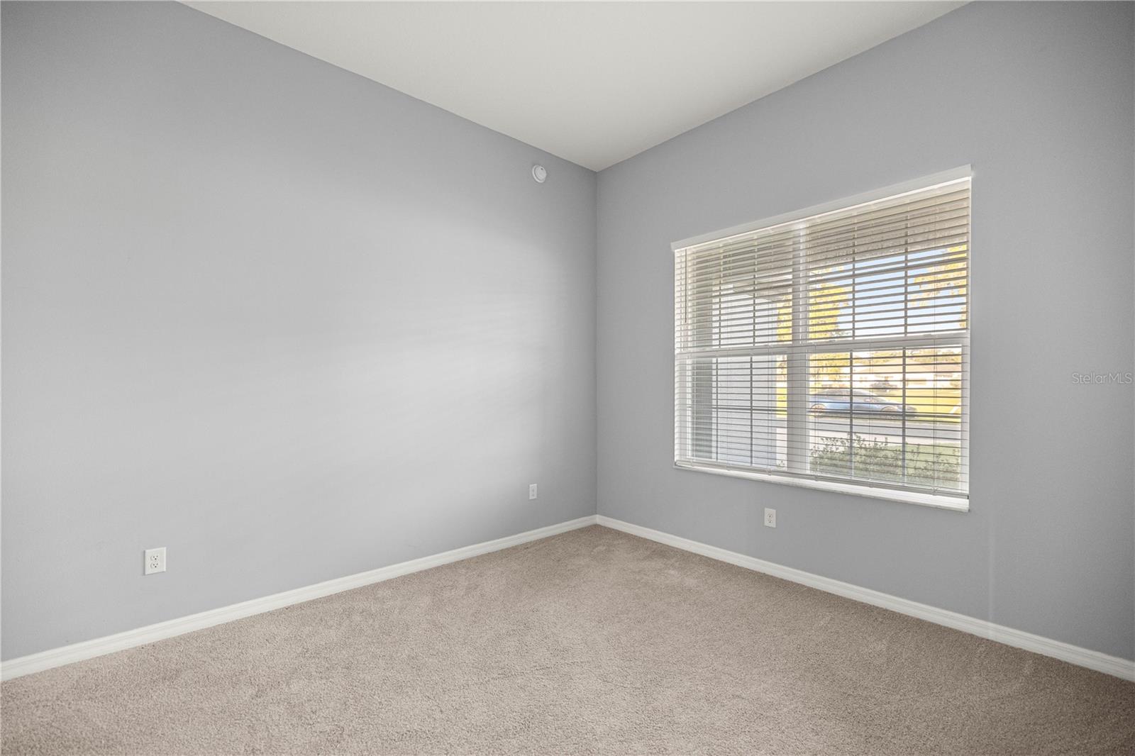 Image 17 of 38 For 891 44th Street Road