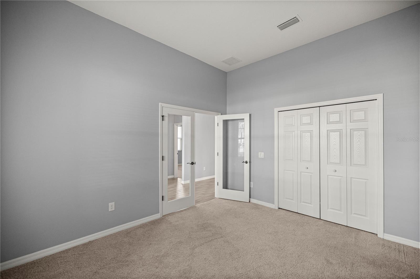 Image 18 of 38 For 891 44th Street Road