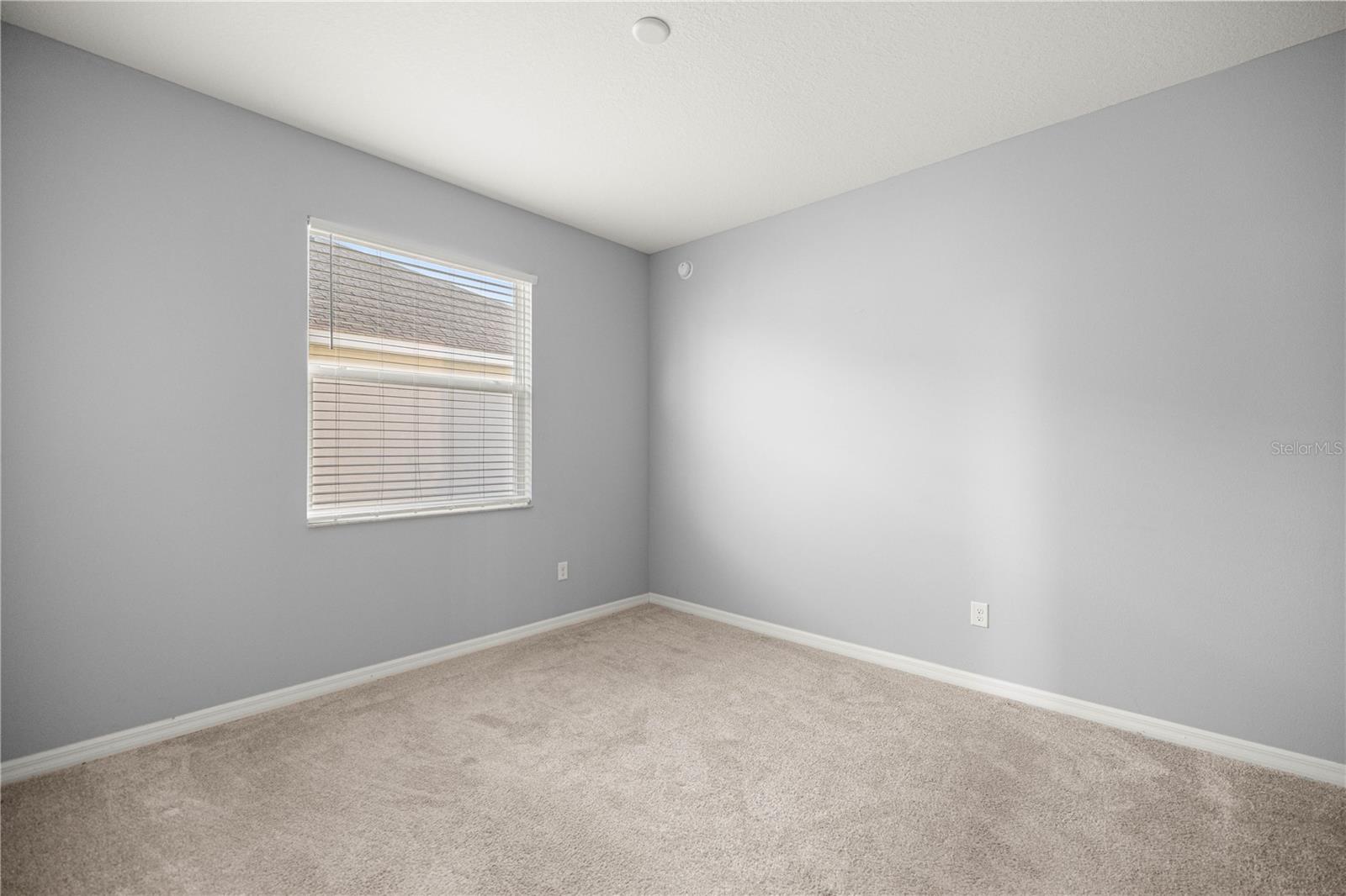 Image 22 of 38 For 891 44th Street Road