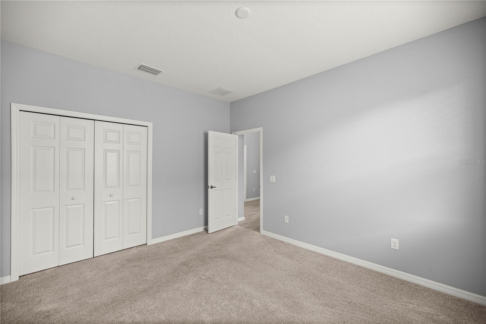 Image 23 of 38 For 891 44th Street Road