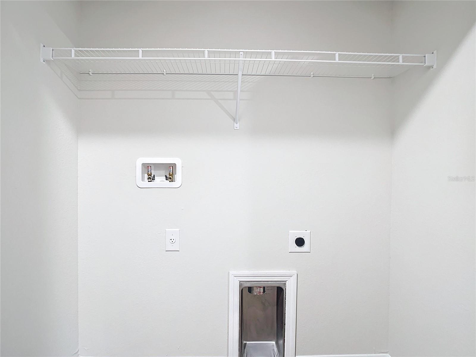 Image 18 of 20 For 17389 Tyler Avenue