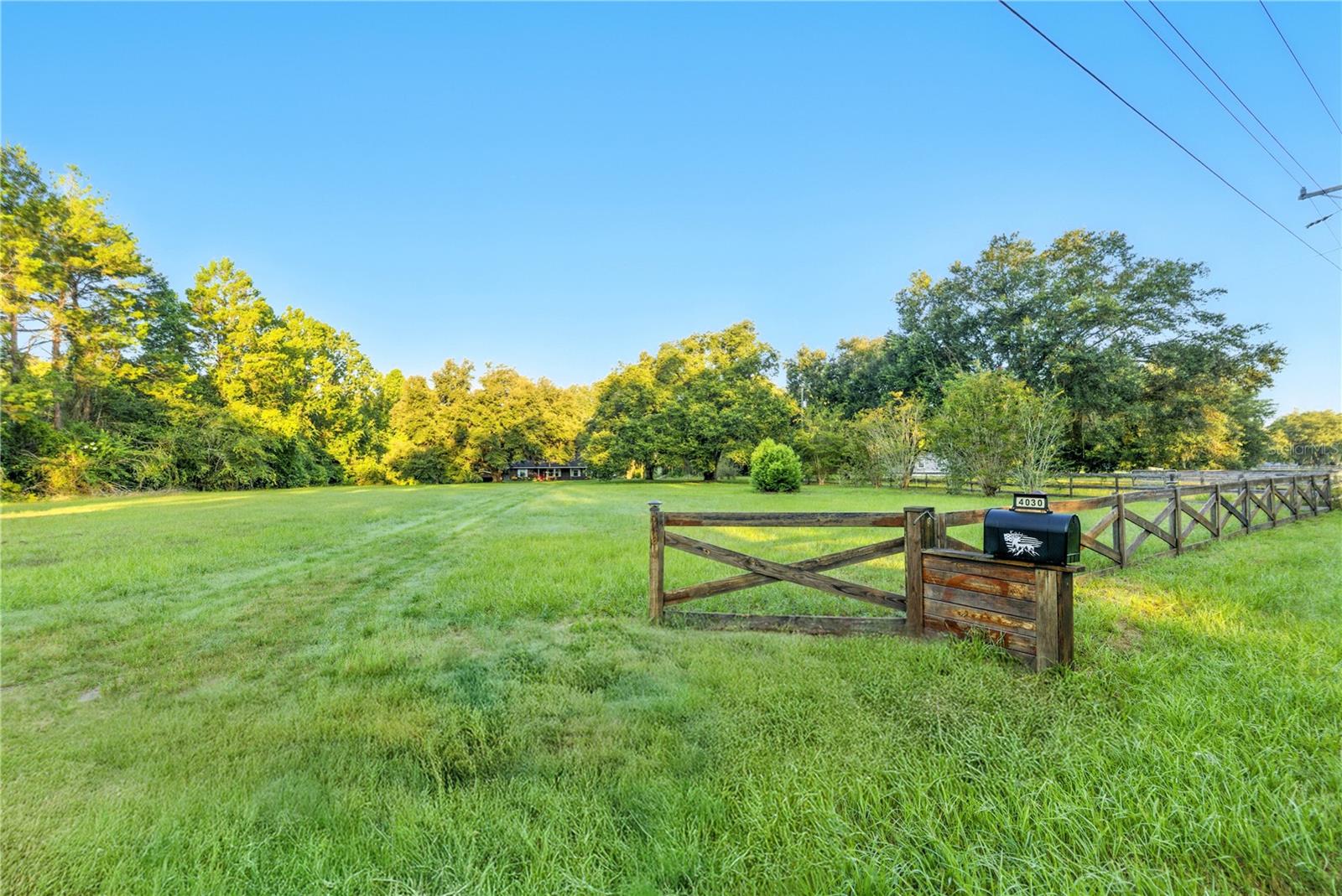 Image 12 of 25 For 4030 183rd Avenue Road