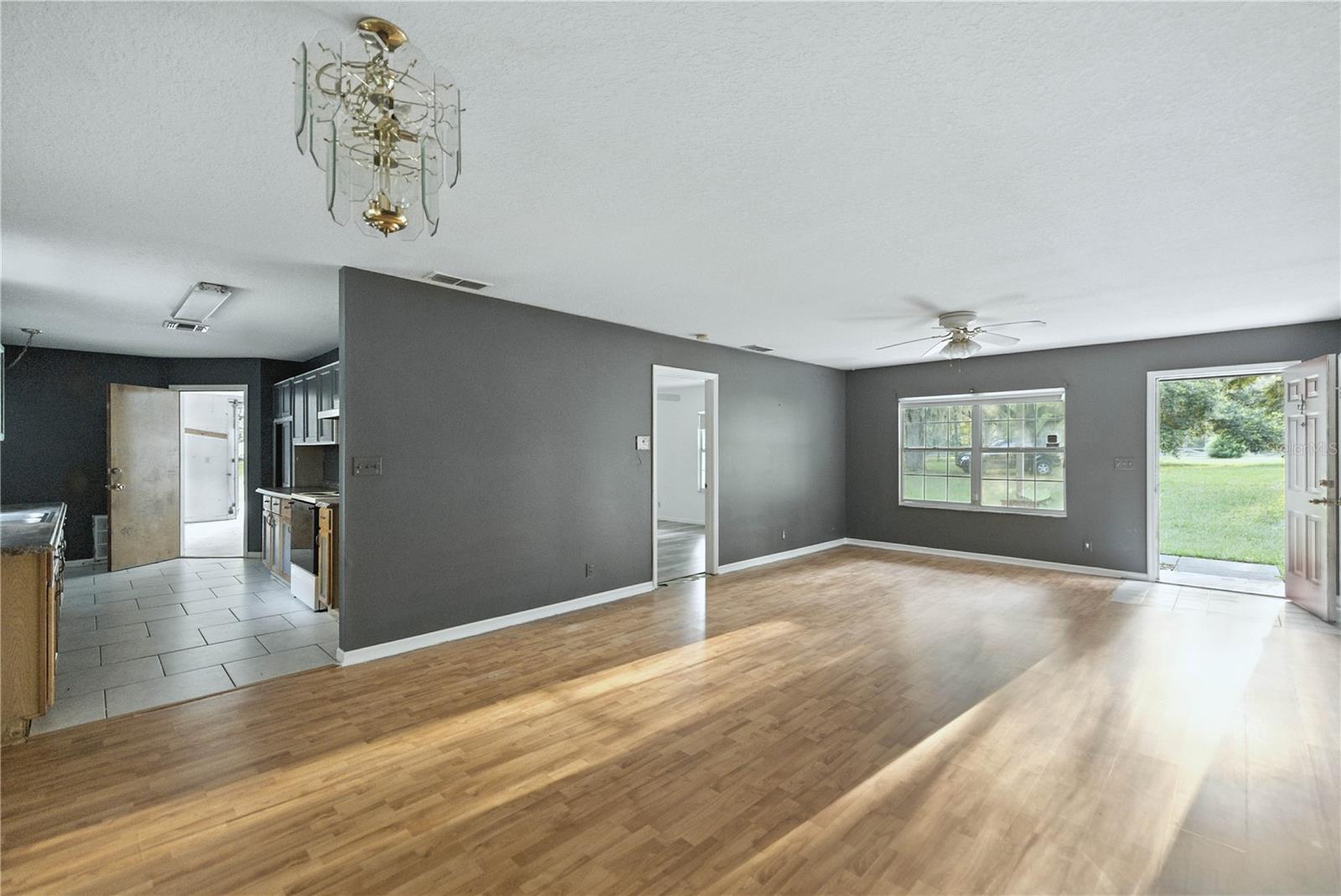Image 16 of 25 For 4030 183rd Avenue Road